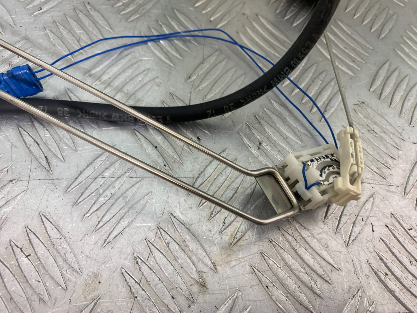 BMW K1300 S K 1300 S PETROL TANK SENDER    YEAR 2009-16 (CMB1216)