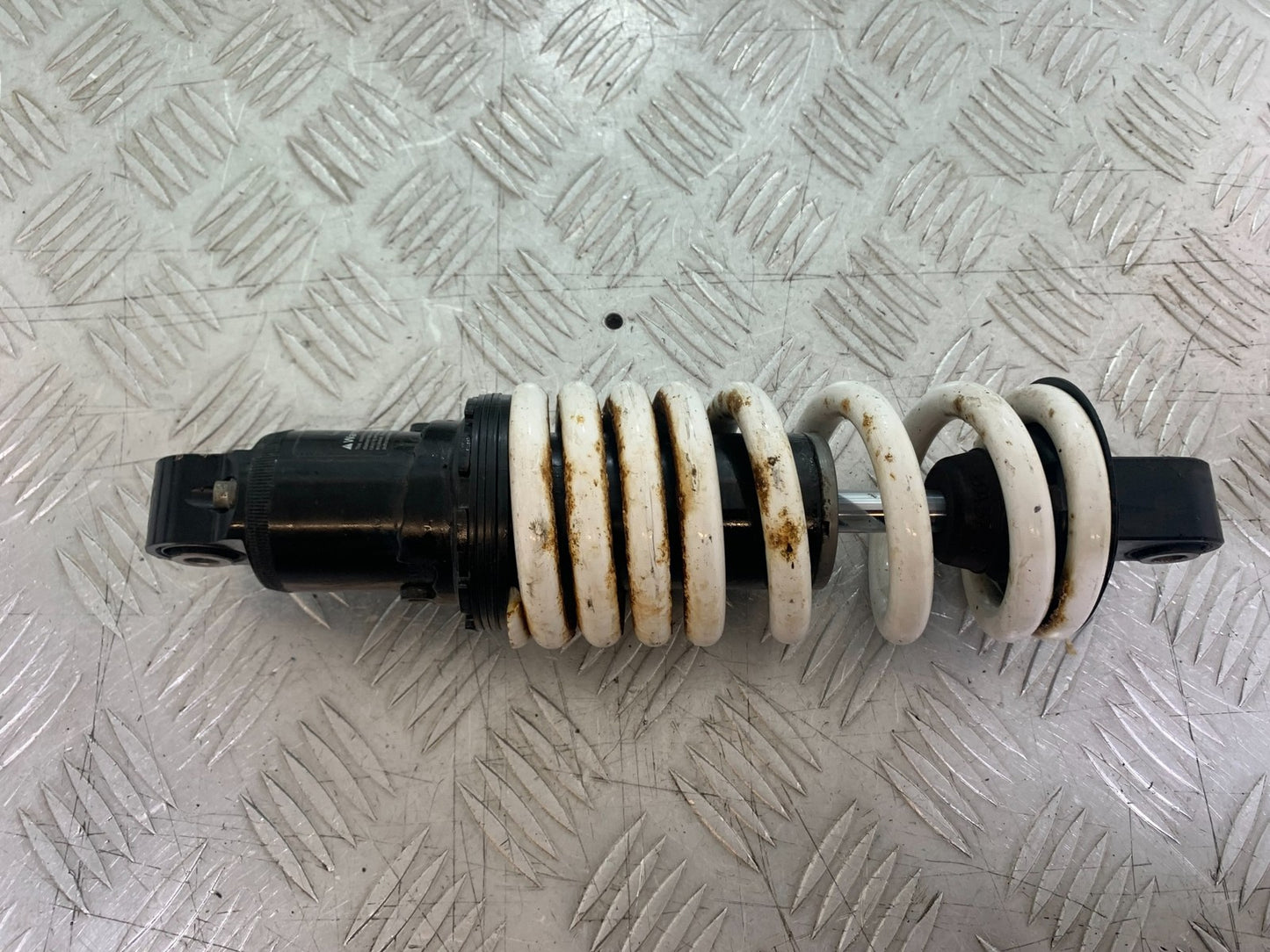 KTM DUKE 125 REAR SHOCK YEAR 2017-2022 (CMB1222)