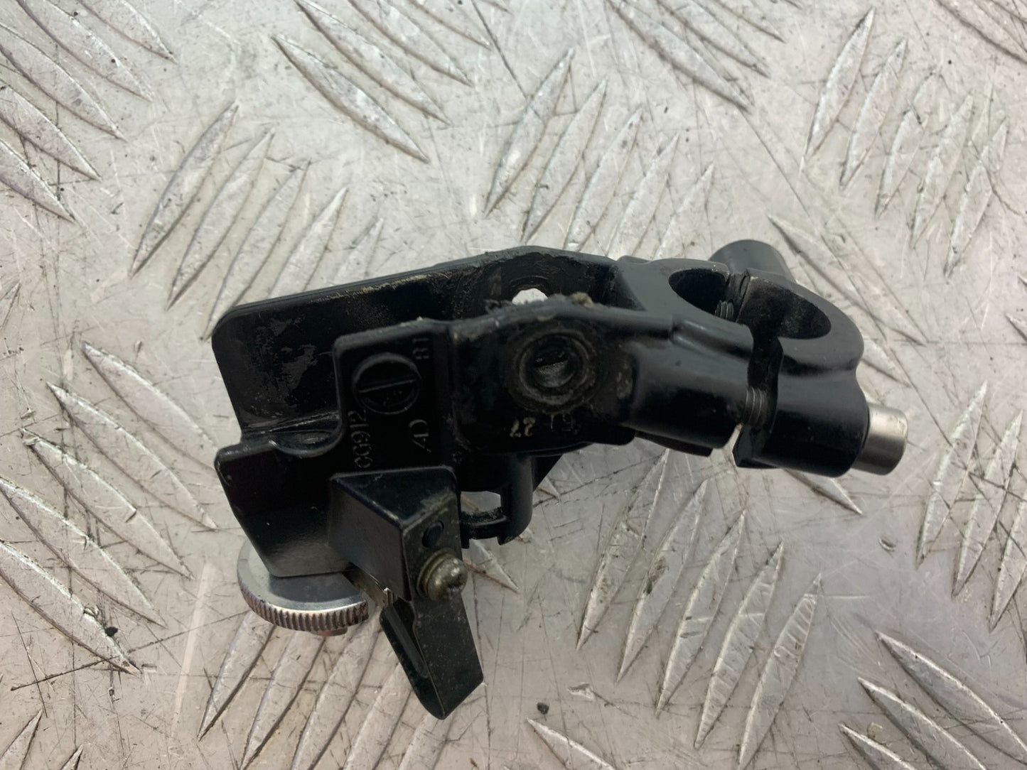 TRIUMPH 1050 SPEED TRIPLE CLUTCH LEVER BRACKET  YEAR 2005-2007 (CMB1322)