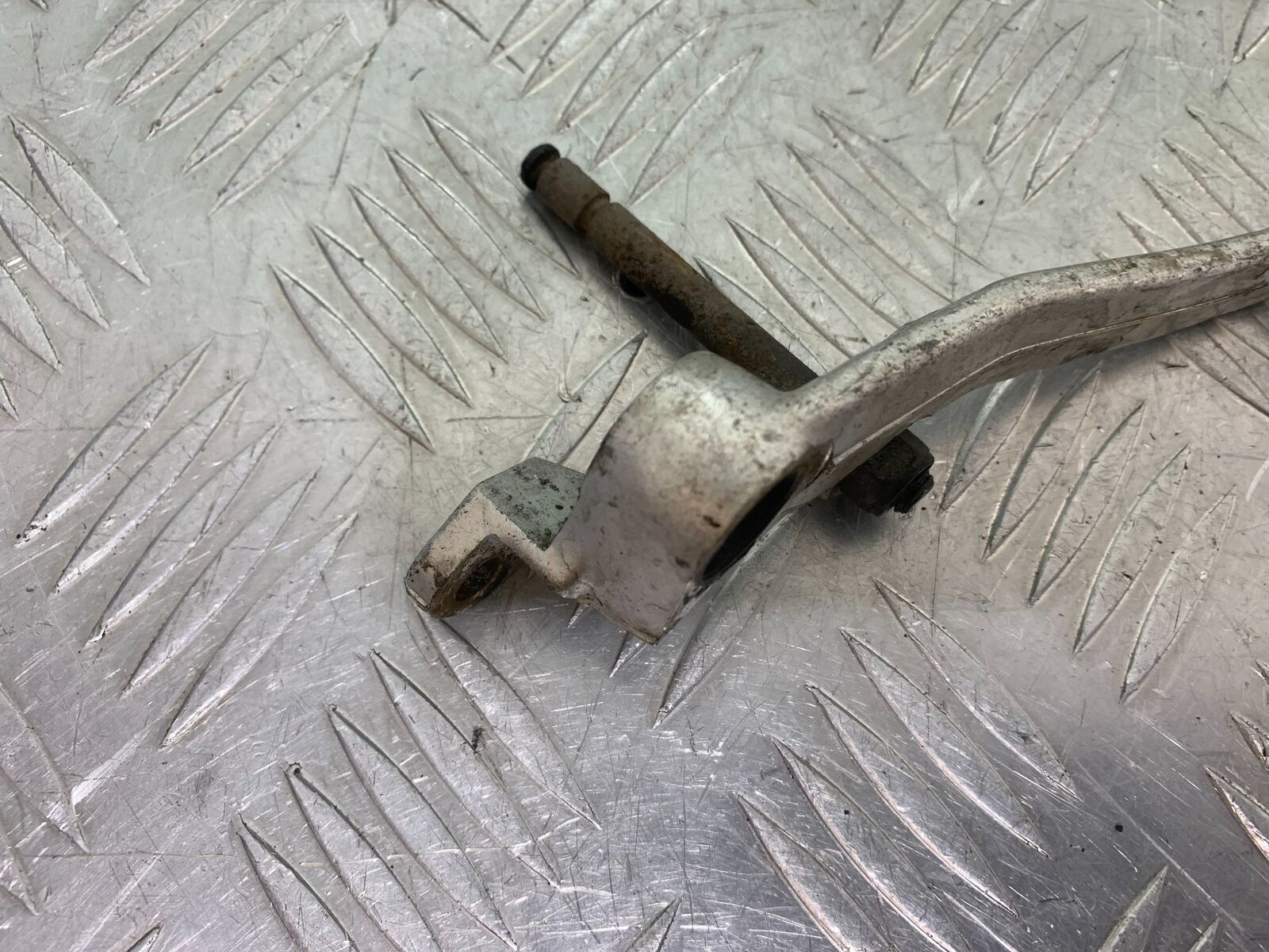 YAMAHA XJR1300 XJR 1300 REAR BRAKE PEDAL  YEAR  1999-2003 (CMB1119)