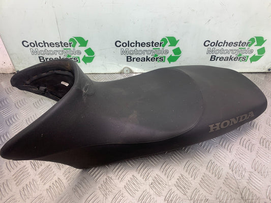 HONDA XL125 VARADERO SEAT   YEAR 2001-2006  (CMB1210)