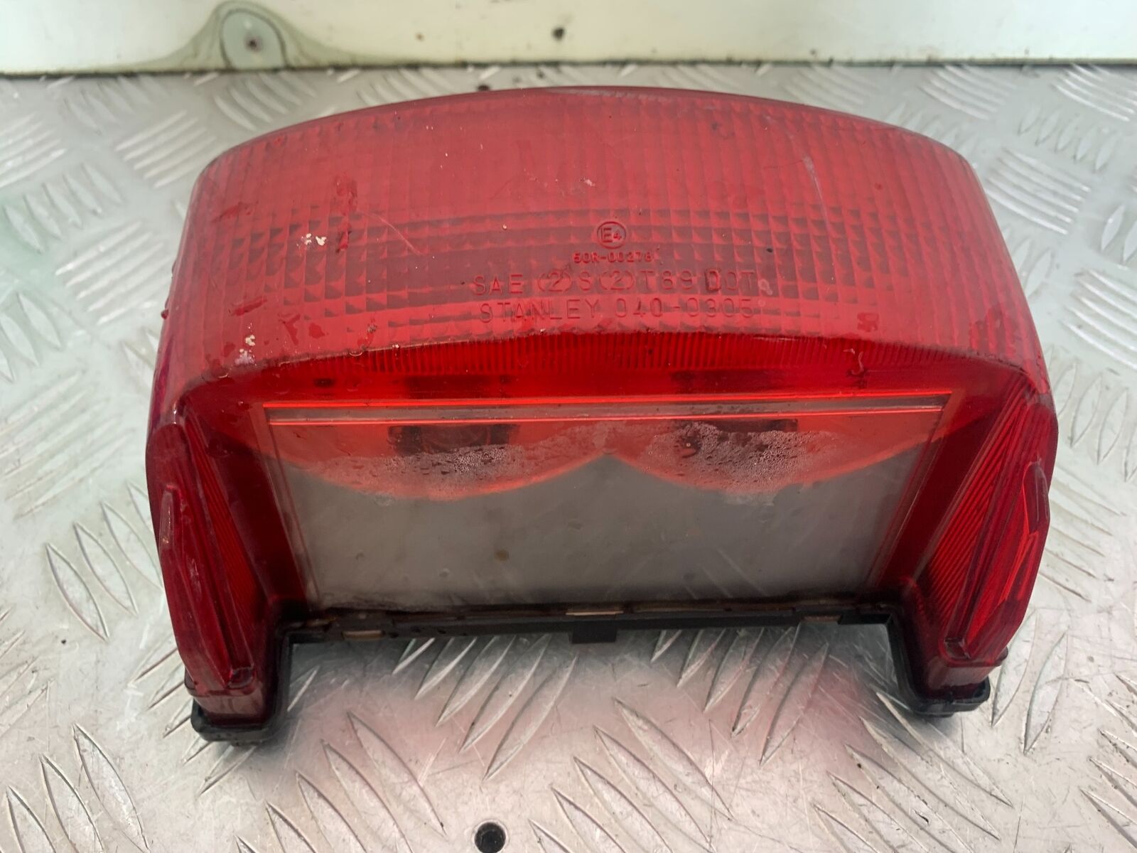 HONDA CBR600 CBR 600 F2 REAR LIGHT   YEAR 1991-1993 (CMB1114)