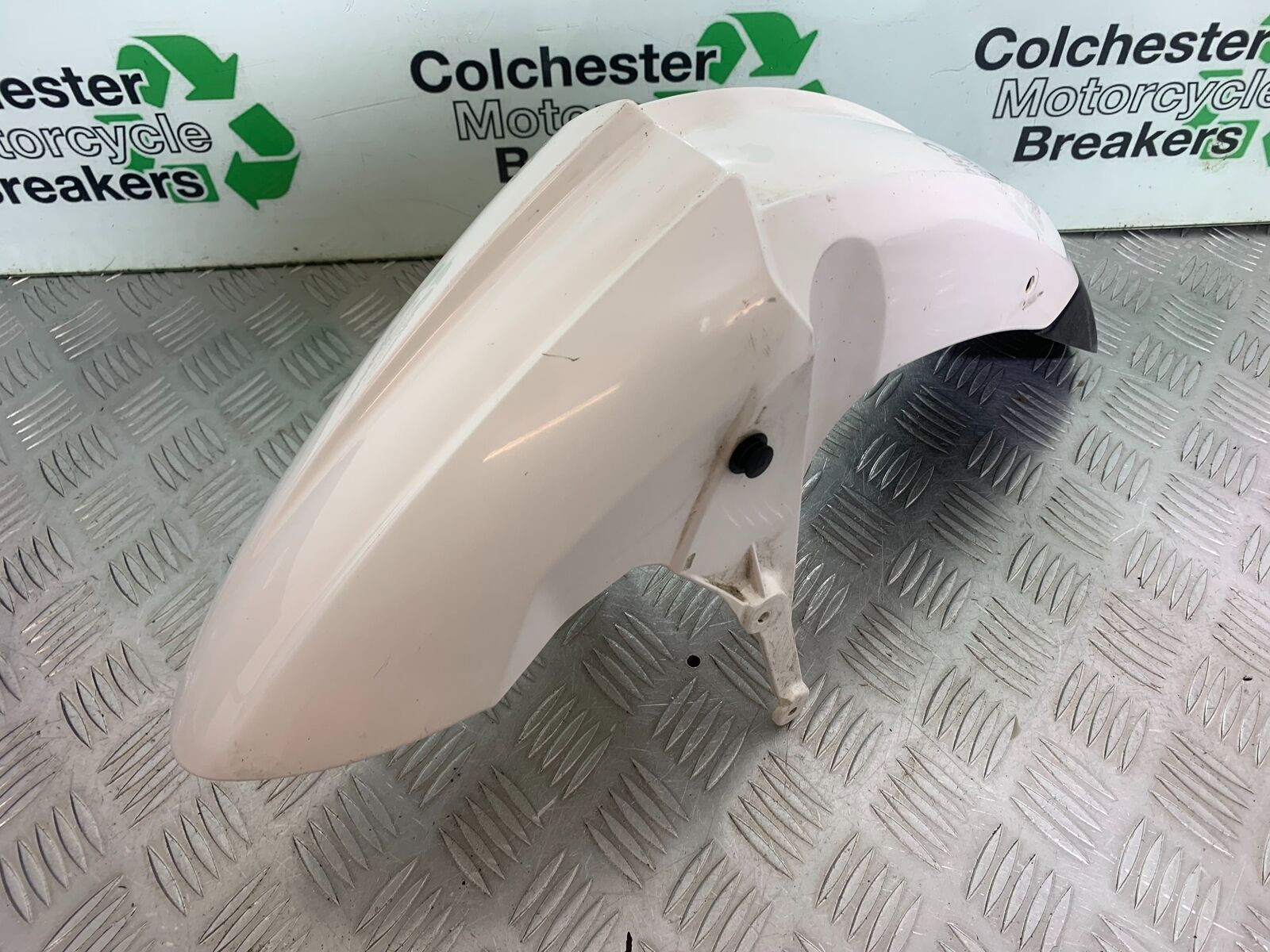 TRIUMPH TIGER 800 FRONT MUDGUARD   YEAR 2011-2014 (CMB1113)