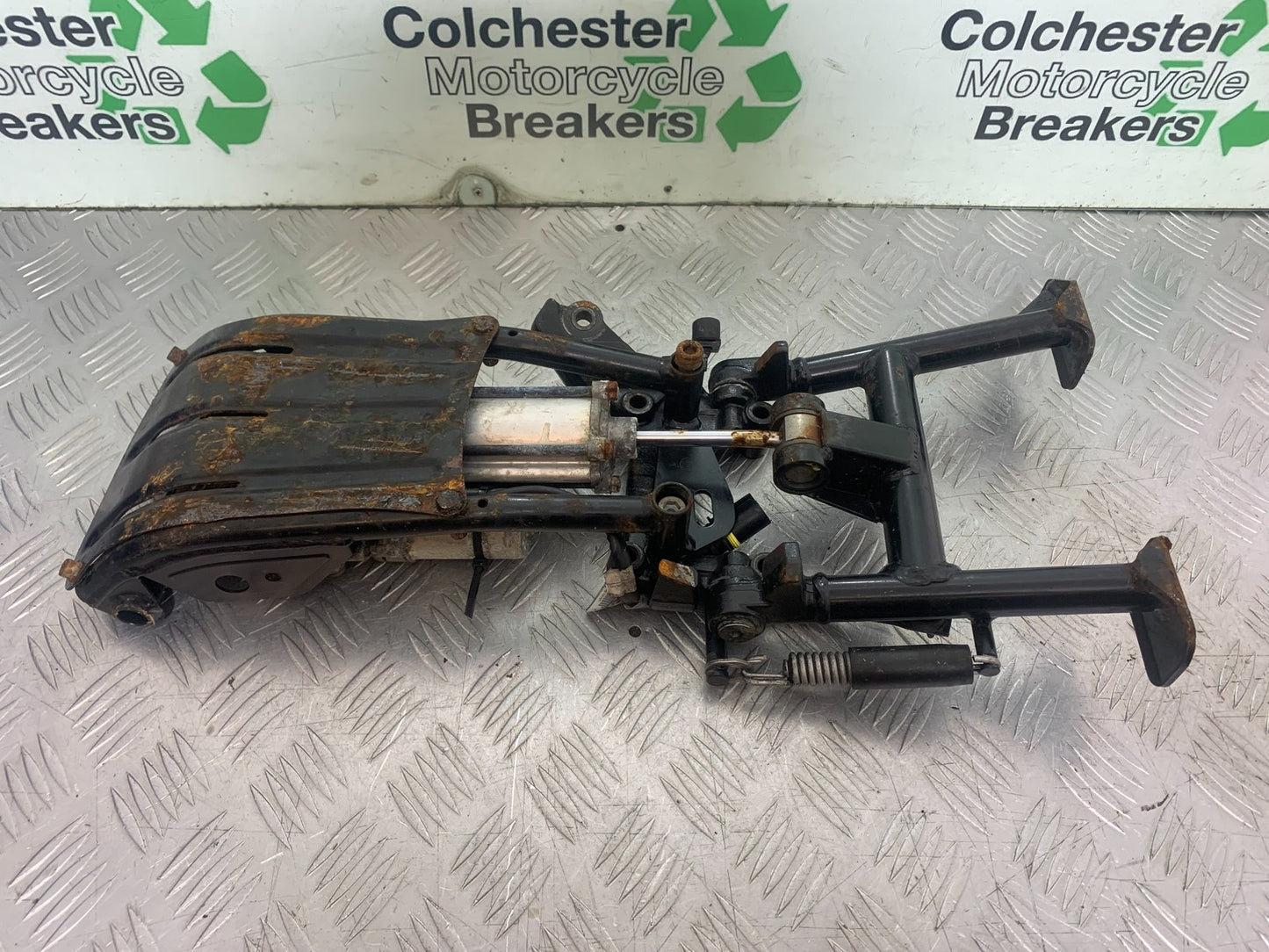 BMW K1200 K 1200 LT CENTER STAND AND MOTOR   YEAR 1999-07 (CMB1271)