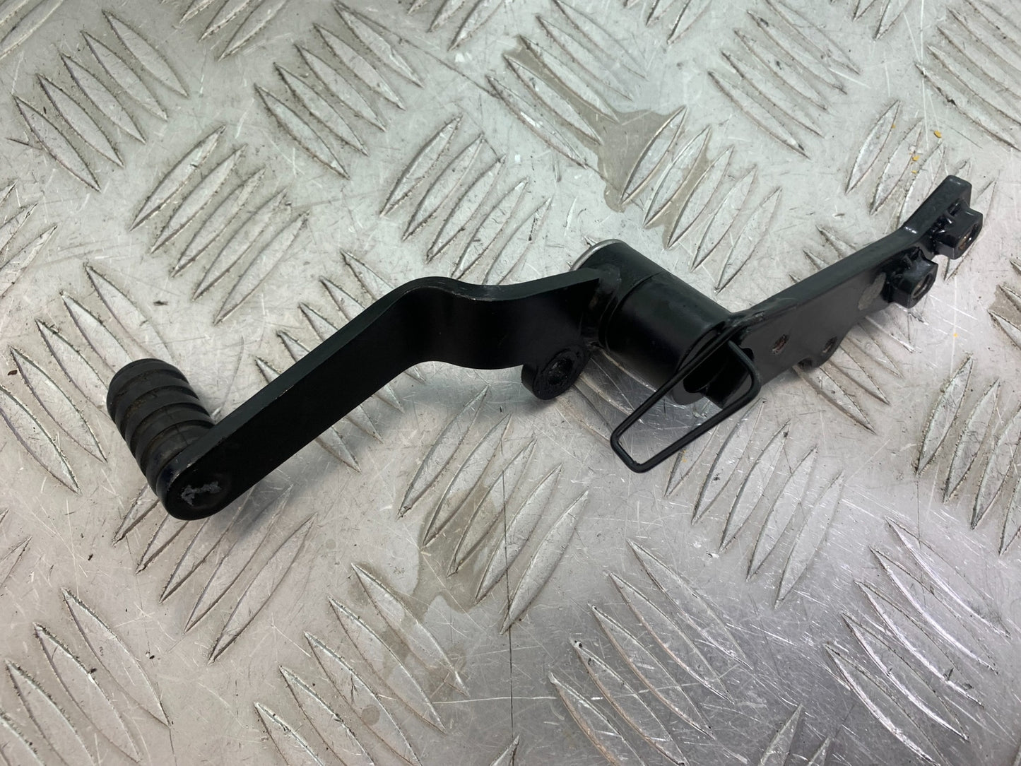 TRIUMPH TRIDENT 660 GEAR LEVER  YEAR 2021-2024 (CMB1148)