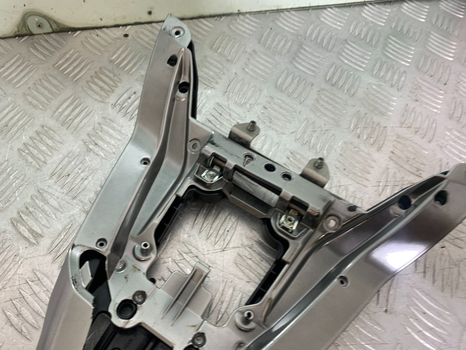 APRILIA TUONO 1000 V4 TAILPIECE   YEAR 2013-2014  (CMB1239)
