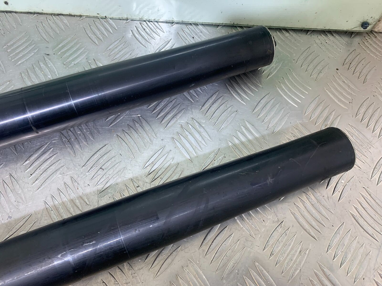 KTM 990 SUPERMOTO T FORKS  YEAR 2010-2011  (CMB1127)