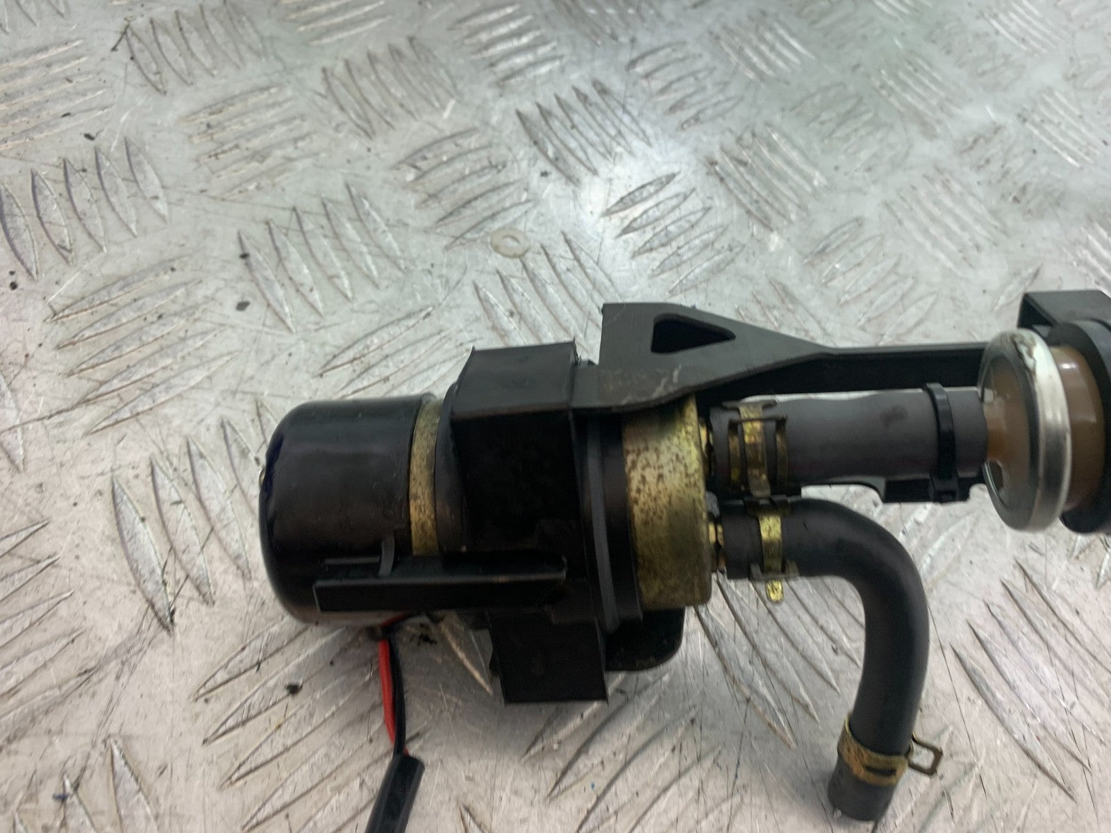 KAWASAKI ZZR1100 D PETROL PUMP YEAR 1993-2001 (CMB1289)