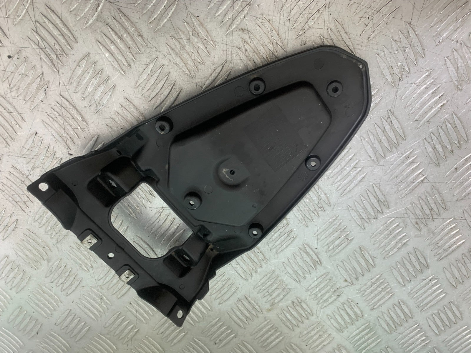 SINNIS TERRAIN 125 FAIRING LOWER INFILL PANEL  YEAR 2017-2020 (CMB1241)