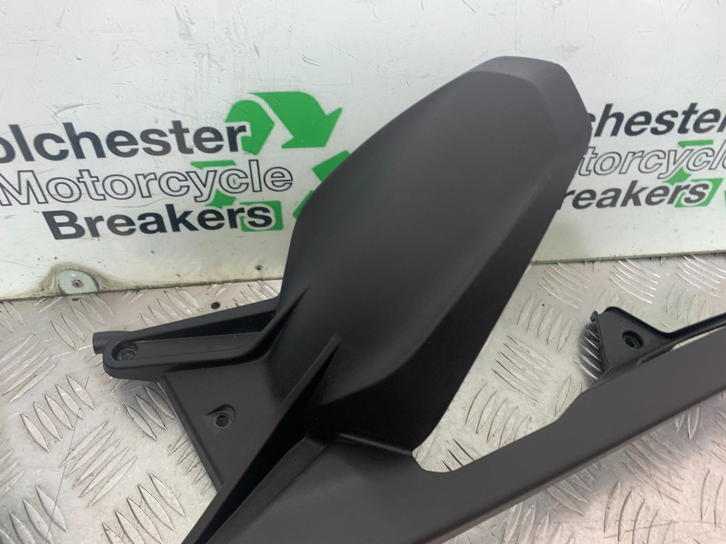 KTM 1290 SUPER DUKE R REAR HUGGER YEAR 2020-2024 (CMB1272)