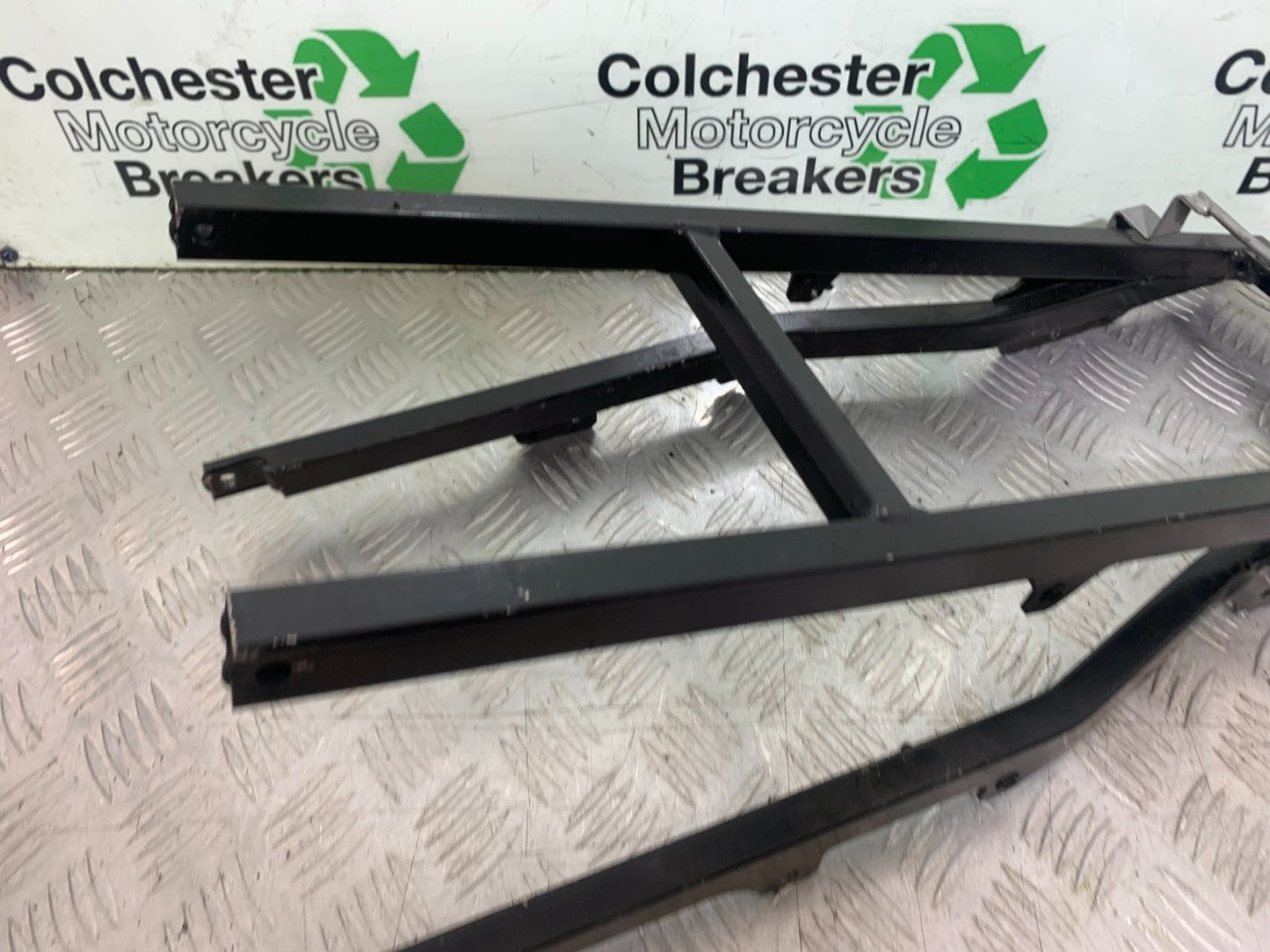 KAWASAKI GPX 750 GPX 750 REAR SUBFRAME YEAR 1990