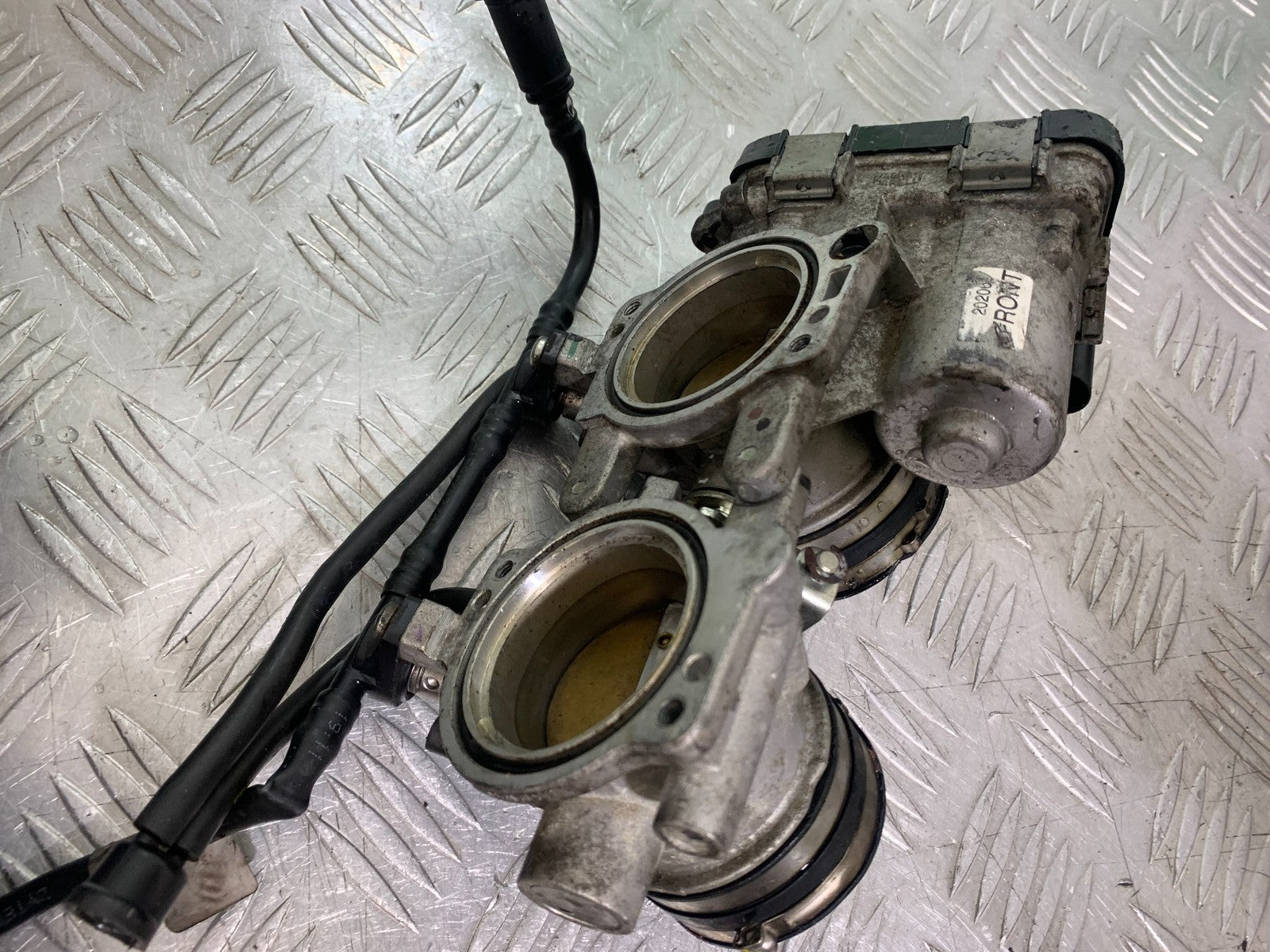 APRILIA TUONO 1000 V4 THROTTLE BODIES   YEAR 2013-2014  (CMB1239)
