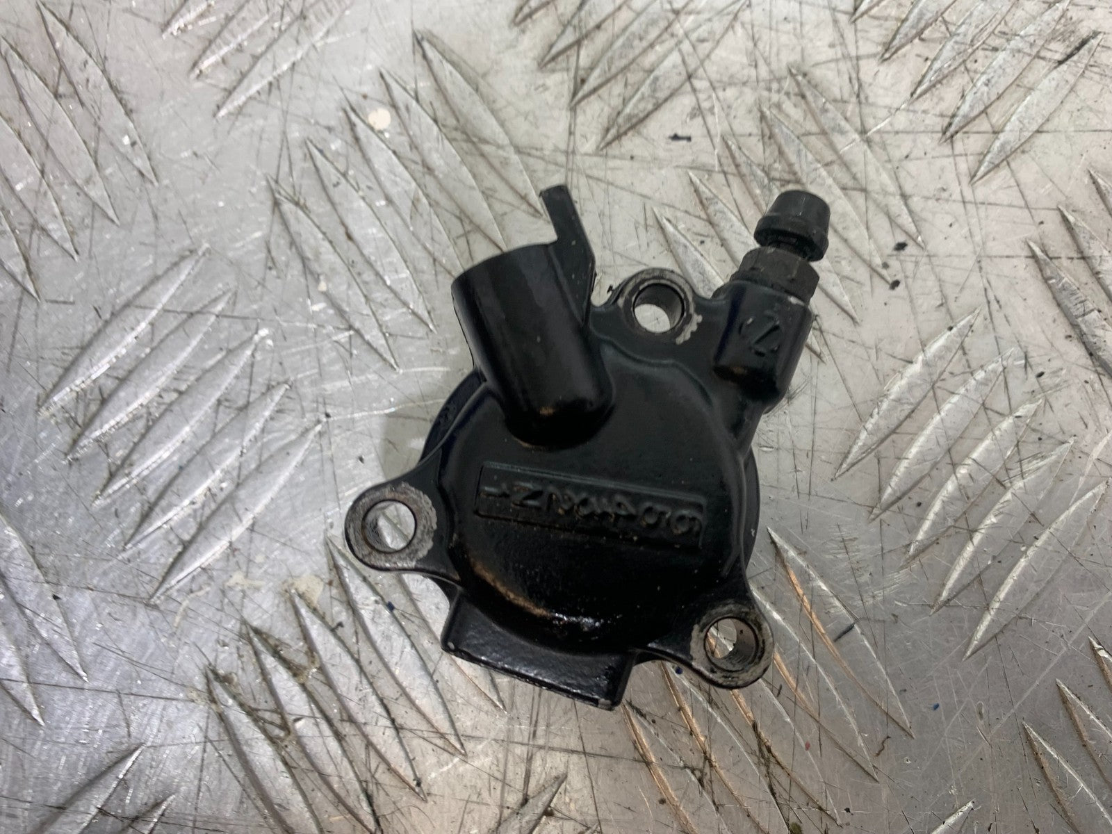 KAWASAKI ZZR1100 D CLUTCH SLAVE CYLINDER  YEAR 1993-2001 (CMB1289)
