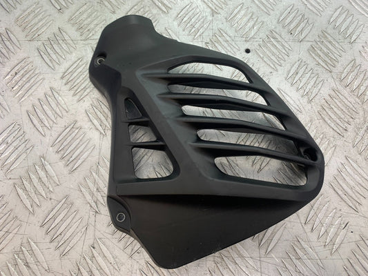 YAMAHA NMAX-125 N MAX 125 RADIATOR INFILL COVER YEAR 2015-2020  (CMB1231)