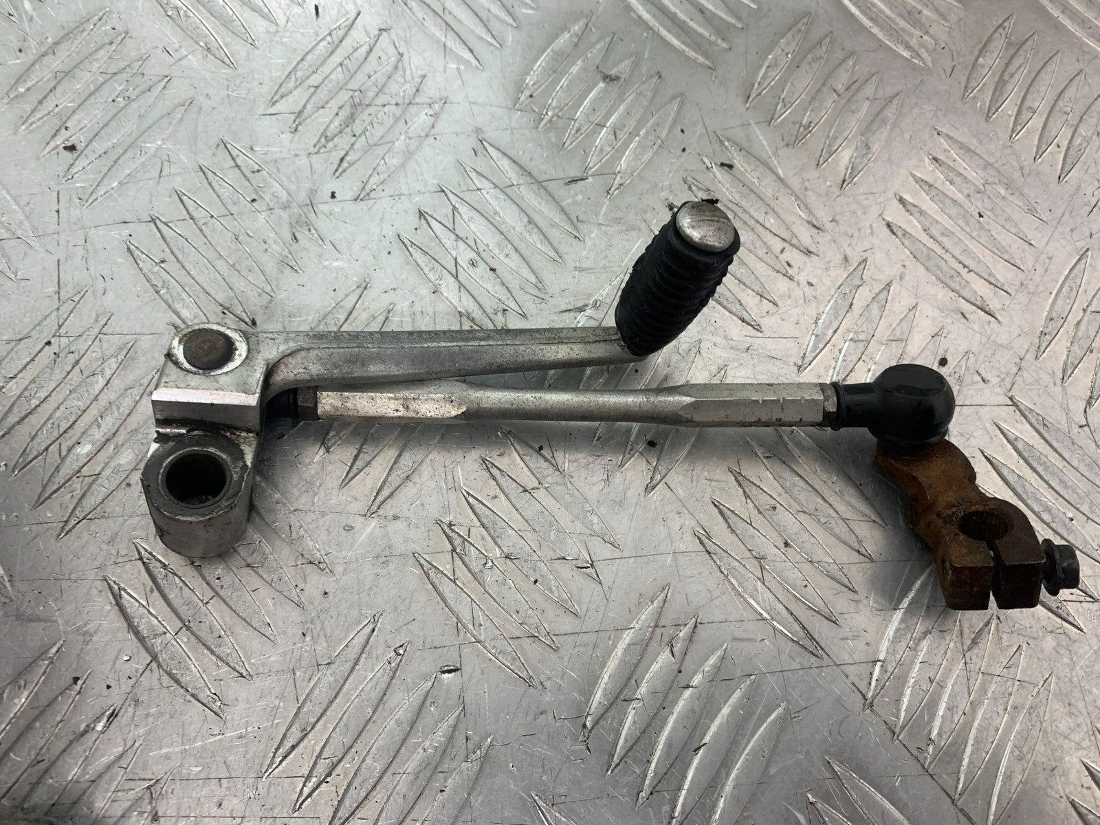 KAWASAKI GTR1400 GTR 1400 GEAR LEVER   YEAR 2007-2009 (CMB1306)