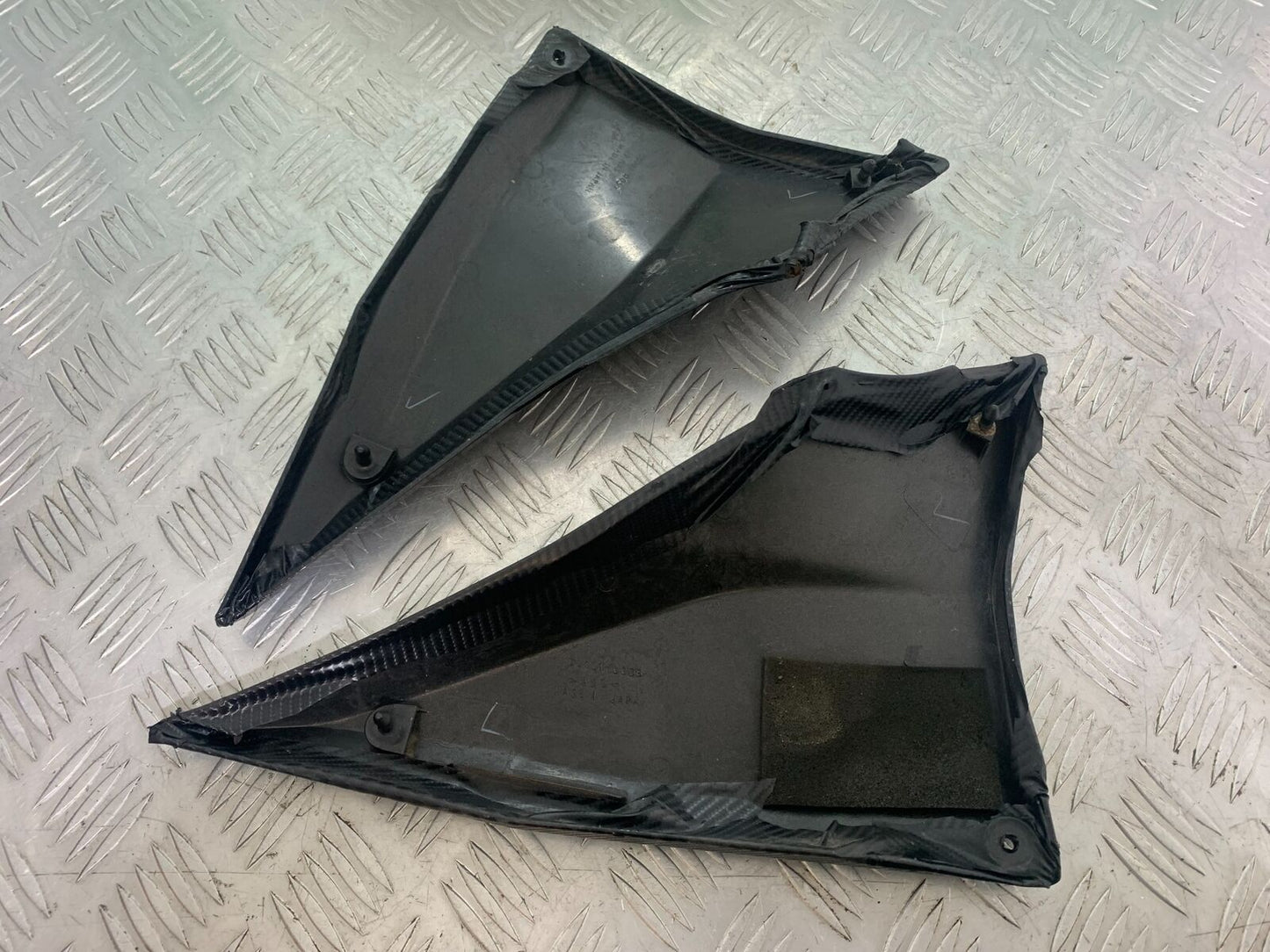 KAWASAKI Z1000 Z 1000 LEFT AND RIGHT SIDE COVERS  YEAR 2003-2006 (CMB1099)