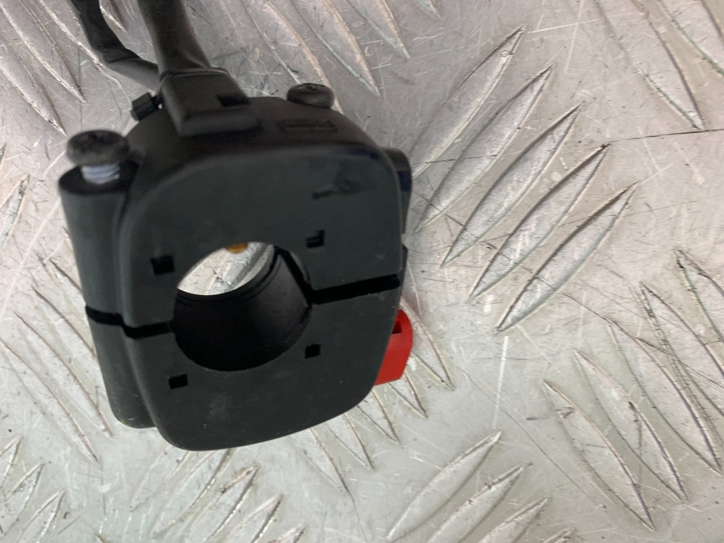 MV AGUSTA 800 F3 RIGHT SWITCH GEAR  YEAR 2017-2019 (CMB1227)
