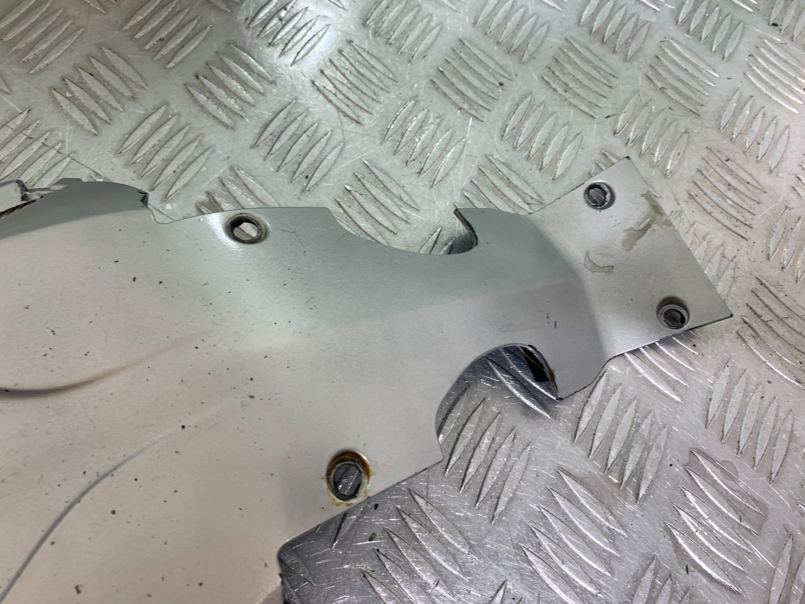 MV AGUSTA 800 F3 UNDERTRAY  YEAR 2013-2016 (CMB1152)