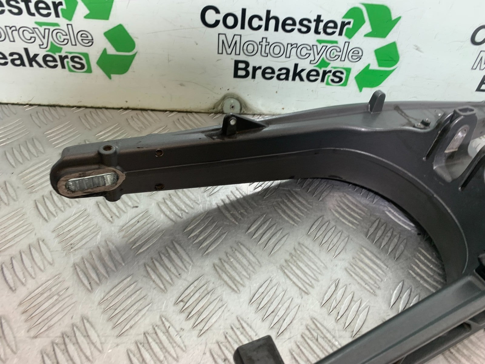 KTM DUKE 390 SWINGARM YEAR 2017- 2023 (CMB1314)