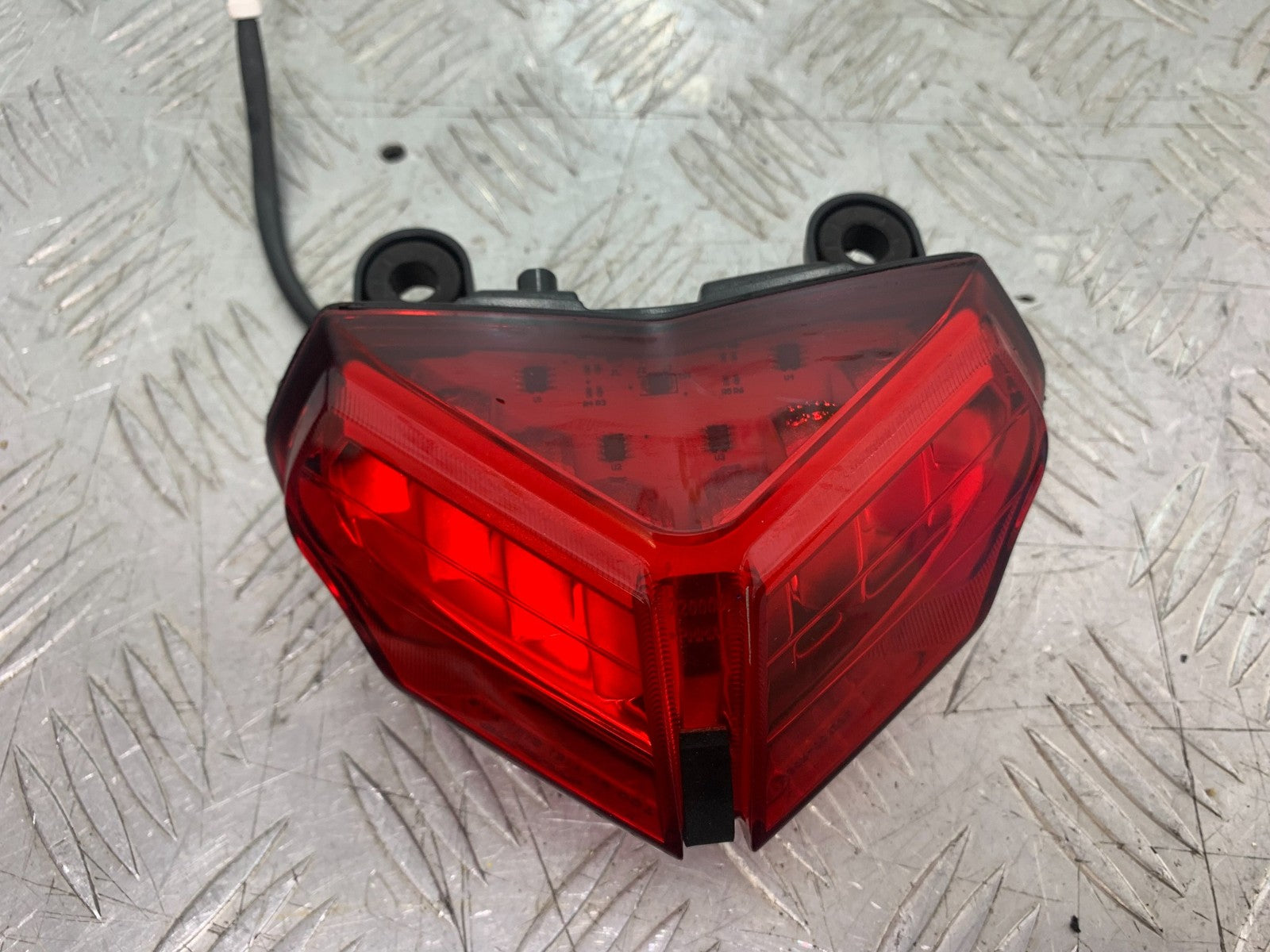 DUCATI 1198 S REAR LIGHT   YEAR 2009-2011 (CMB1219)