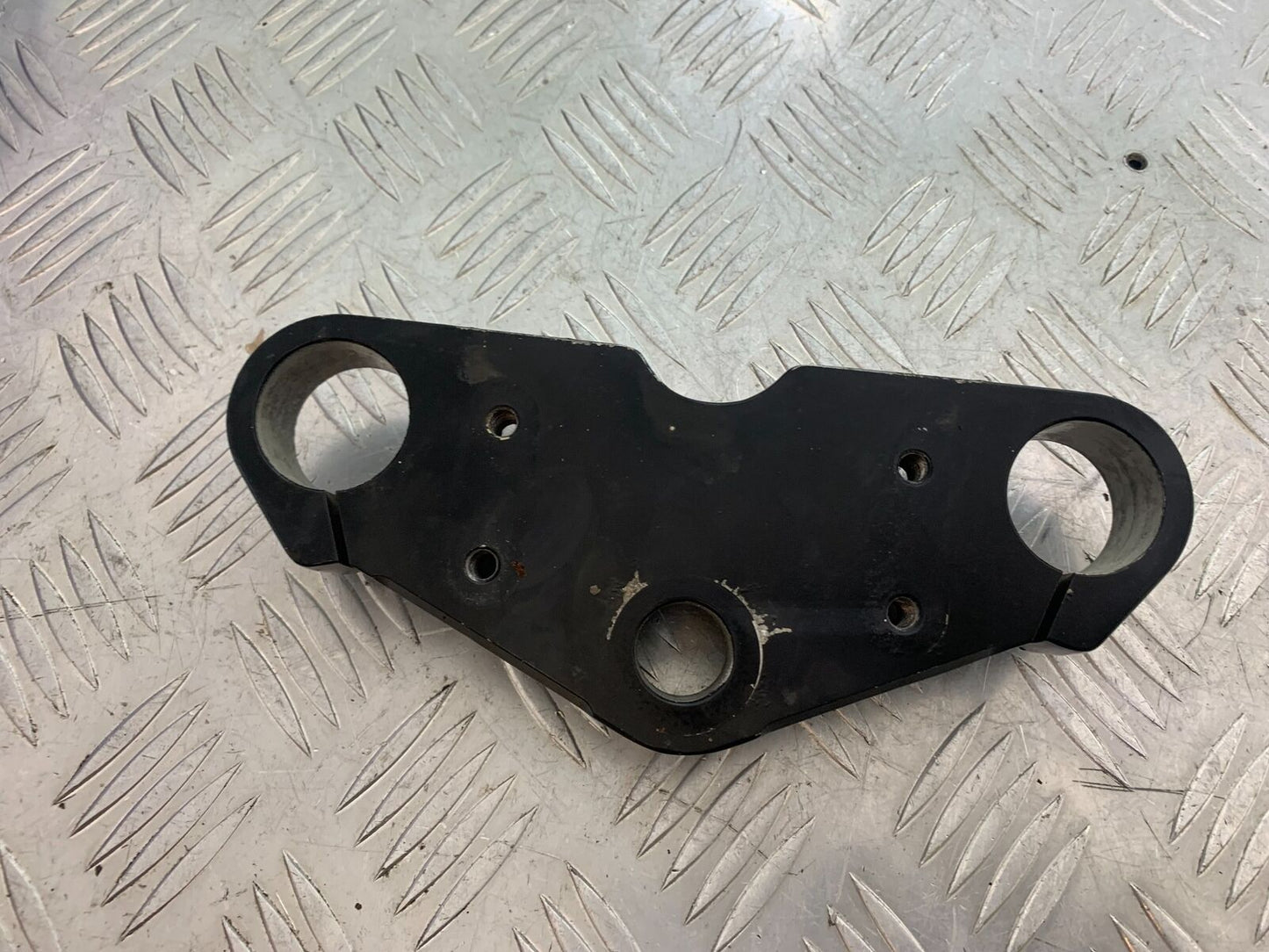 MUTT GT-SS 125 TOP YOKE  YEAR 2020- 2024 (CMB1085)