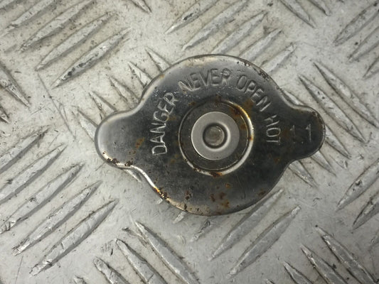 HONDA CBR600 CBR 600 F4I SPORT RADIATOR CAP YEAR 2004  (STOCK 628)