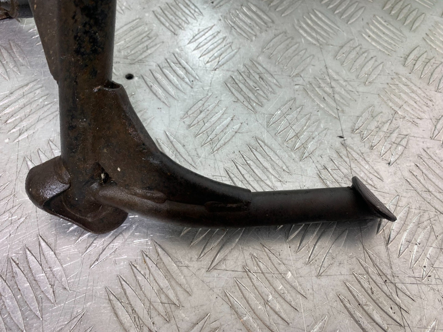 YAMAHA XV1100 XV 1100 VIRAGO CENTER STAND  1990-1999 (CMB1243)