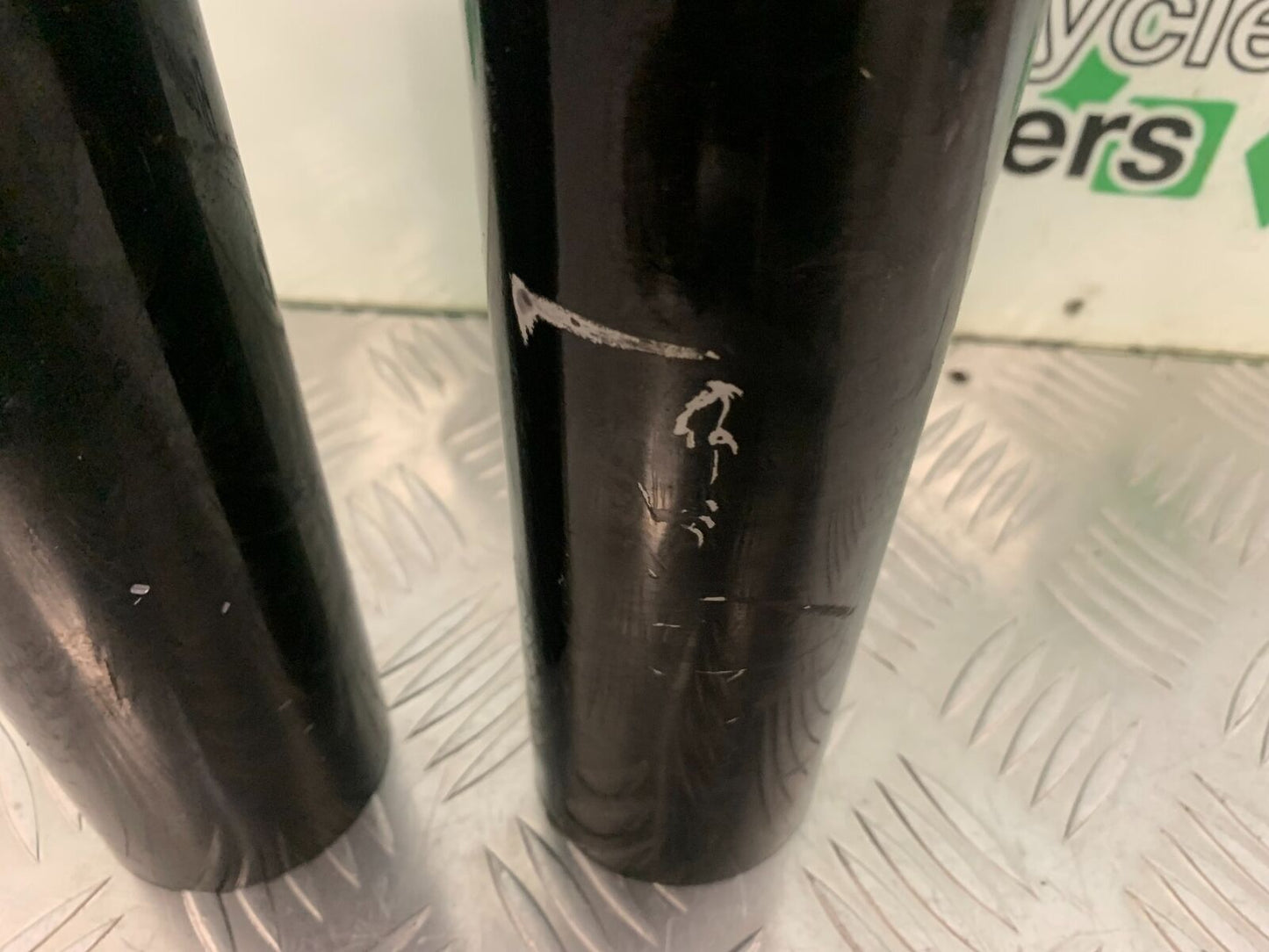 ROYAL ENFIELD 350 CLASSIC FORK COVERS  YEAR 2022 (STOCK 967)