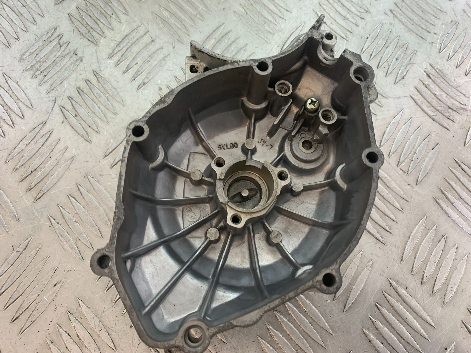 YAMAHA XT125 X XT 125 X GENERATOR COVER   2005-2011 (CMB1097)