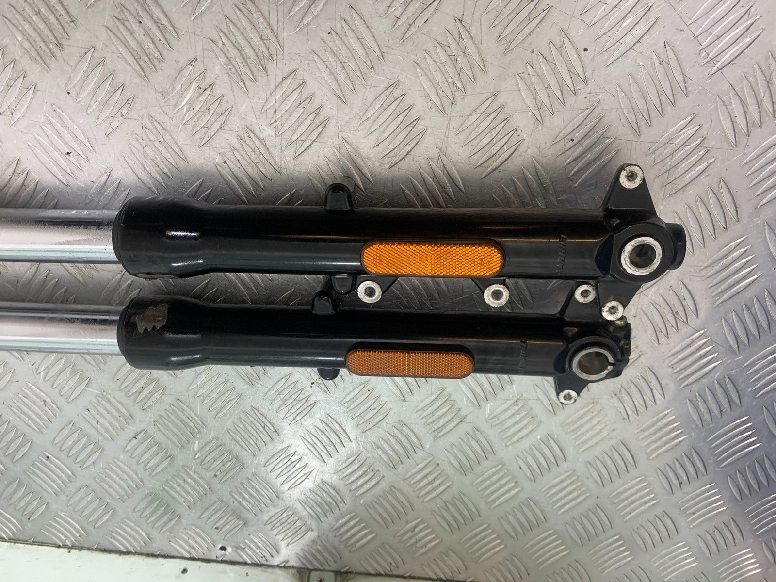 BSA 650 GOLD STAR FORKS (DAMAGED)  YEAR 2022-2025 (CMB1262)