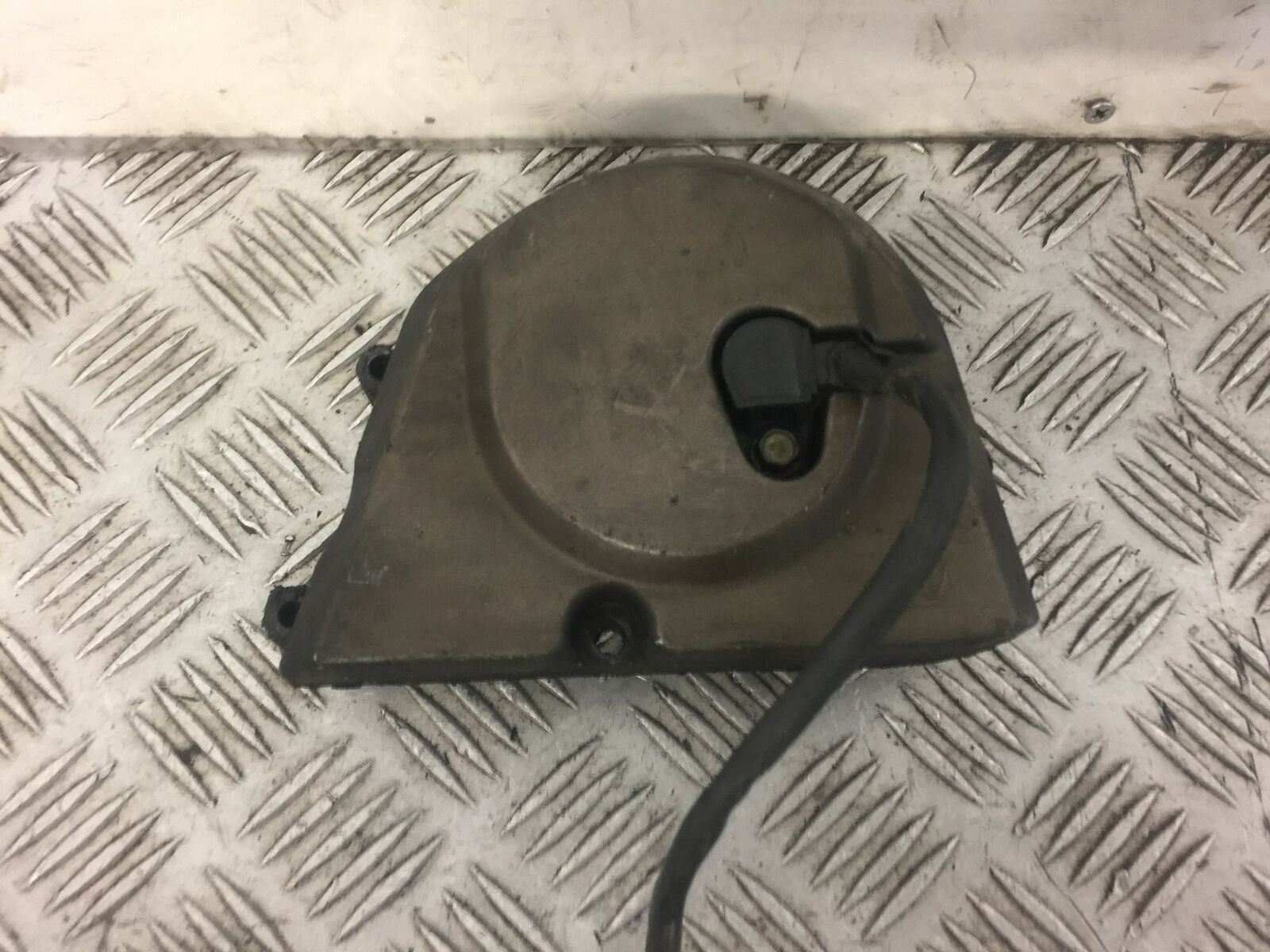 KAWASAKI ZX6R ZX6 J SPROCKET COVER  YEAR 2000  (STOCK 368)