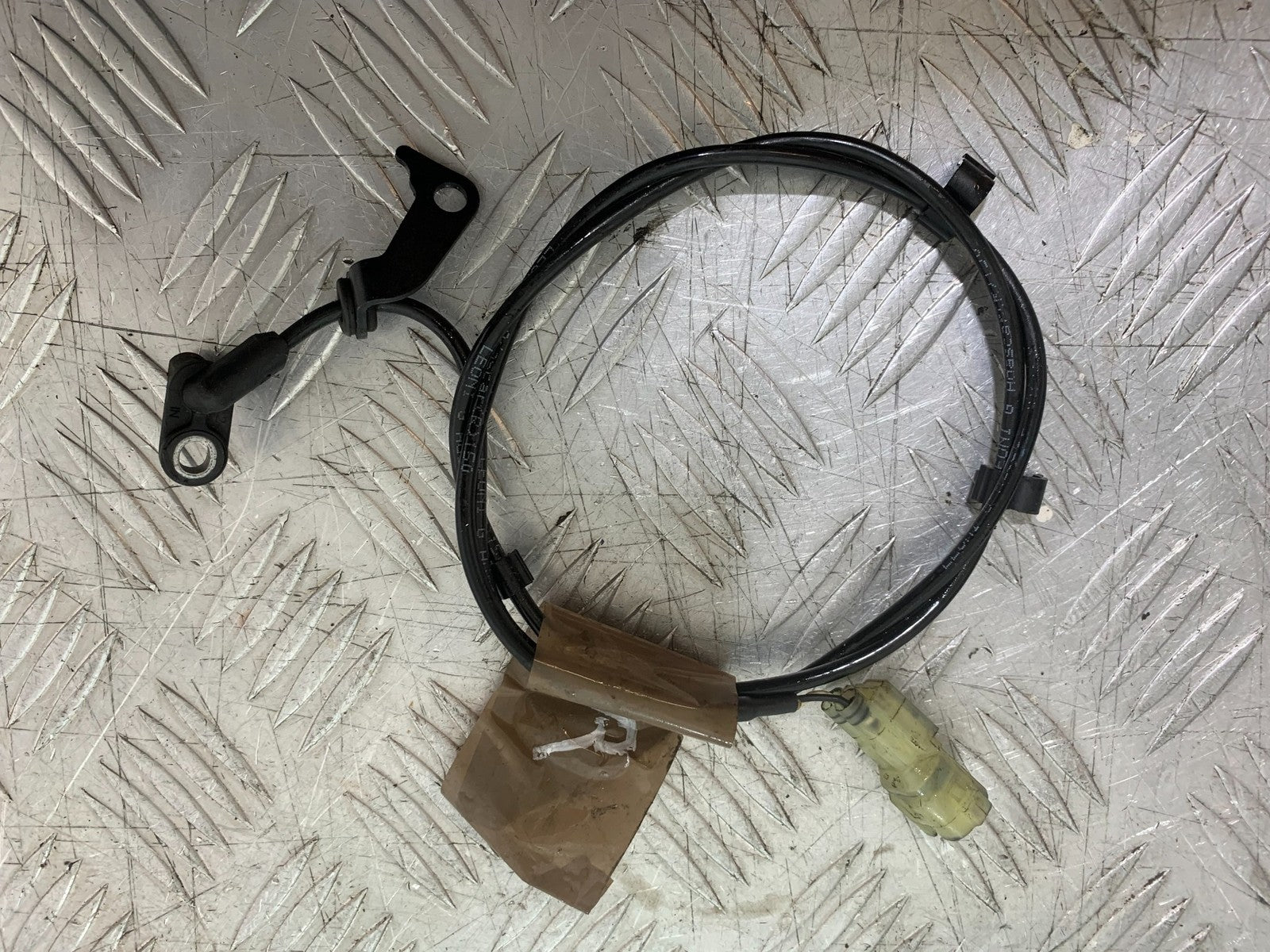 TRIUMPH TRIDENT 660 REAR ABS SENSOR   YEAR 2021-2024 (CMB1295)