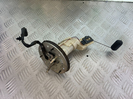 HONDA CBR650 F CBR 650F PETROL PUMP YEAR 2014-17  (CMB1130)