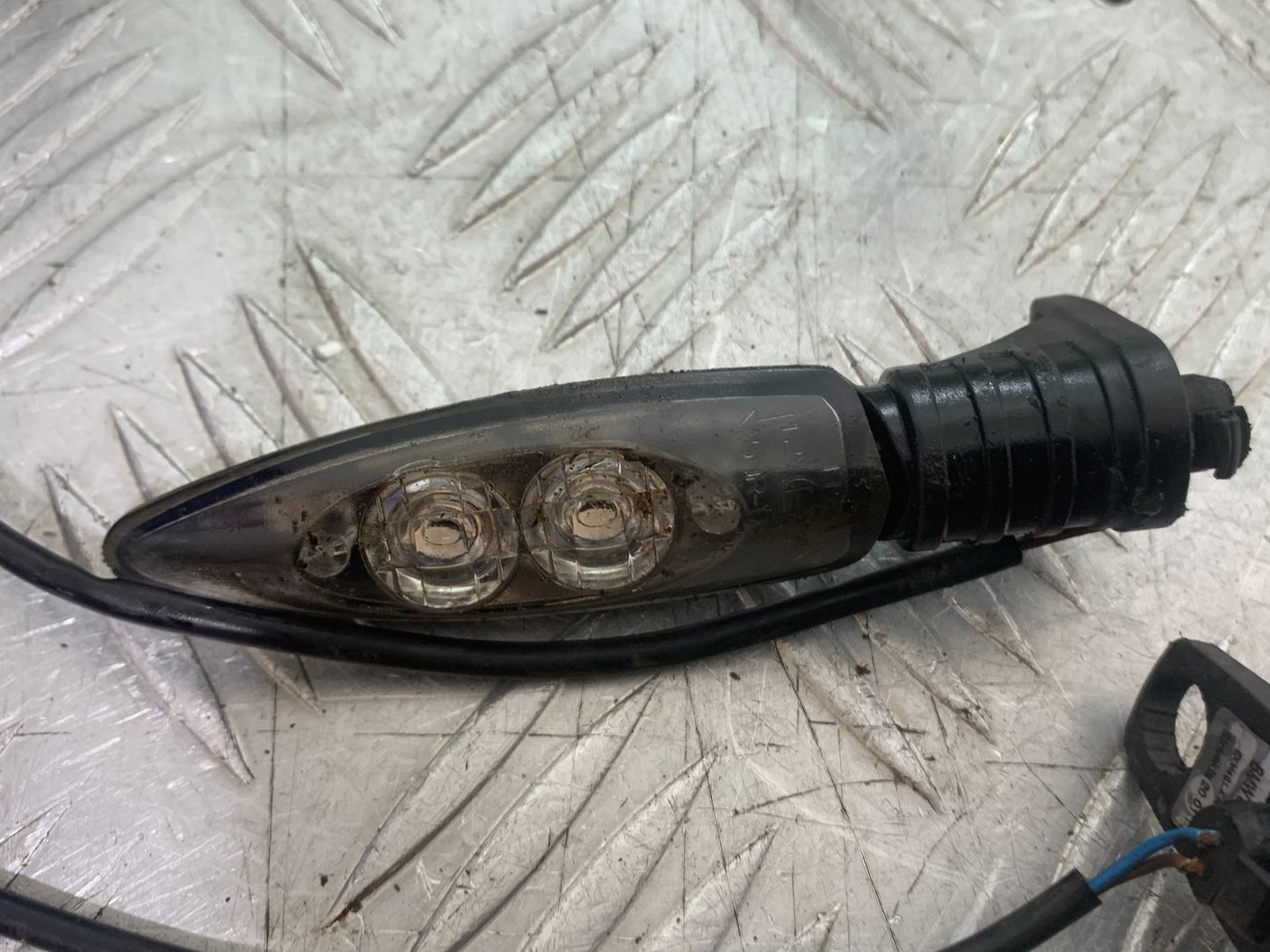 BMW S1000 RR FRONT INDICATORS YEAR 2015-2018 (CMB1246)