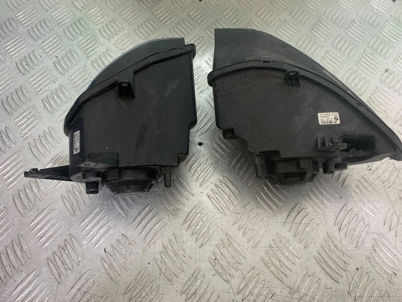 BMW S1000 RR HEADLIGHT   YEAR 2015-2018 (CMB1246)