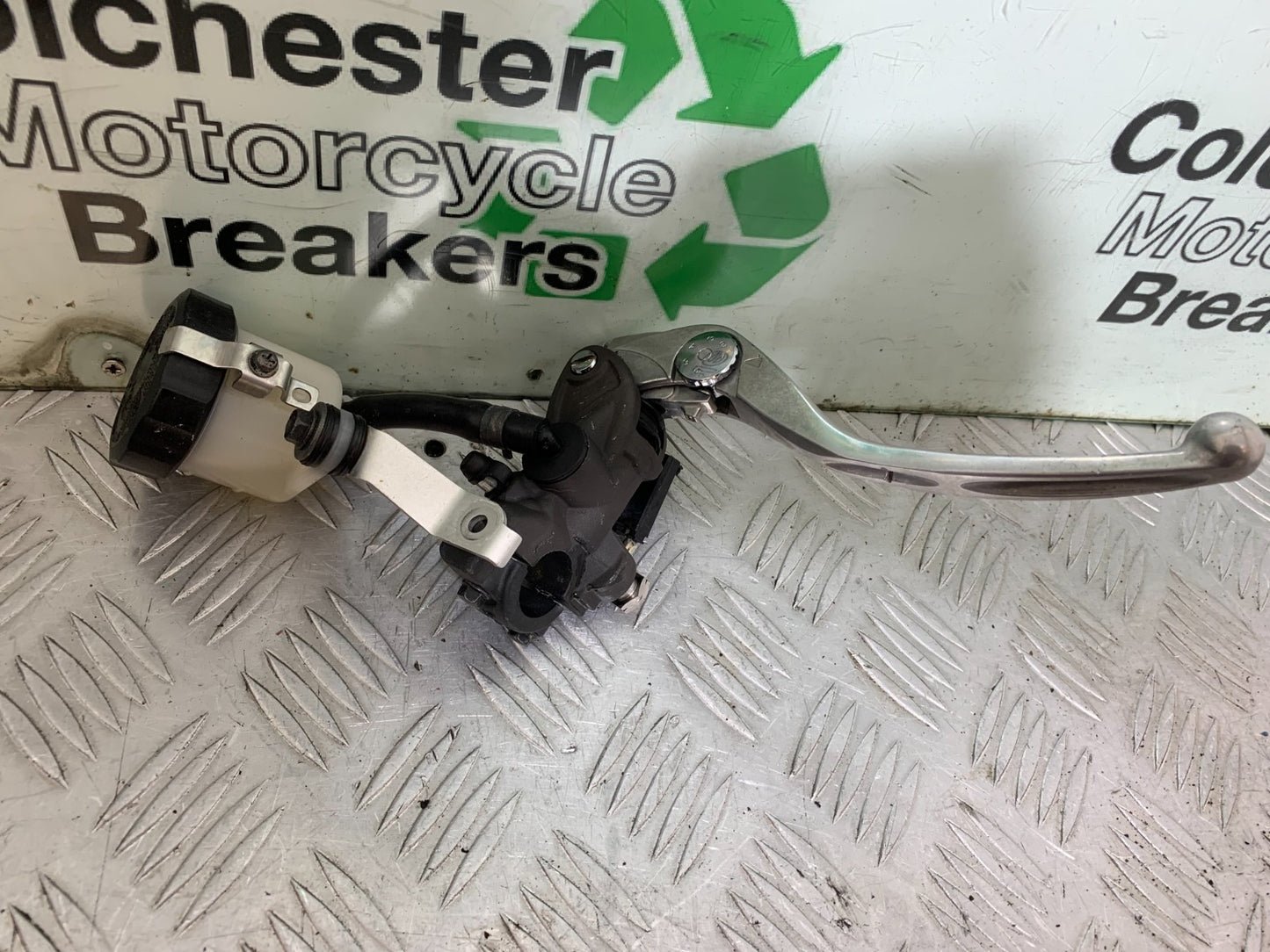 HONDA CBR1000 RR FRONT MASTER CYLINDER YEAR  2008-2011  (CMB1330)