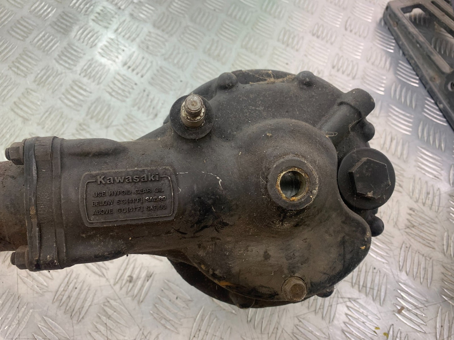 KAWASAKI GT550 GT 550 SWINGARM REAR DIFF  YEAR 1989-1994
