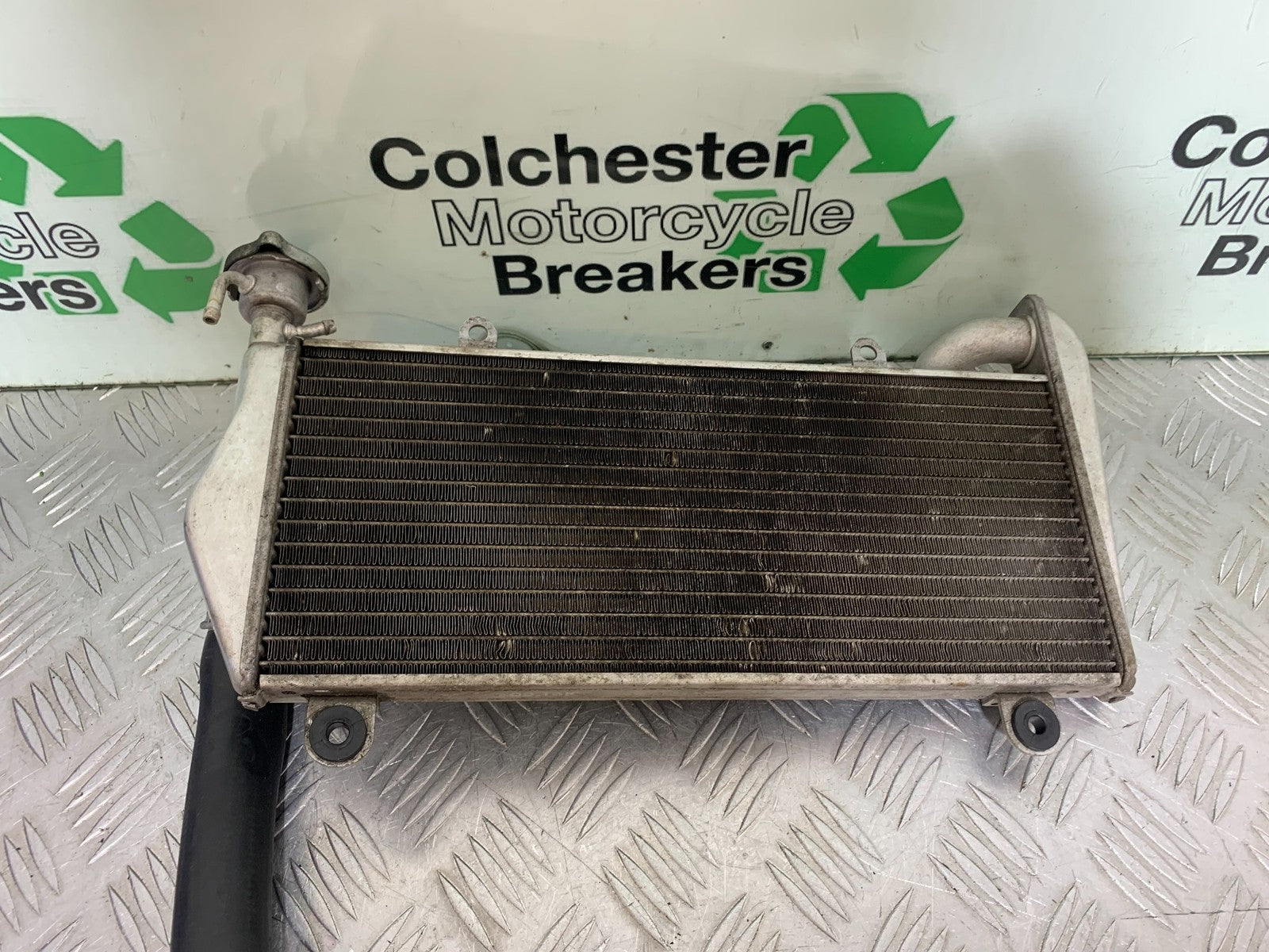 DUCATI 1299 PANIGALE TOP RADIATOR YEAR 2016 (CMB 1187)