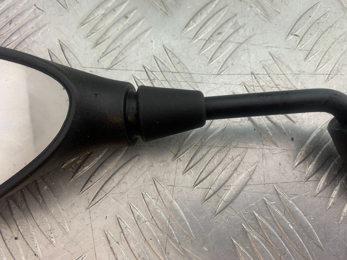 APRILIA SL750 SL 750 SHIVER LEFT MIRROR  YEAR 2008-2016 (CMB1242)