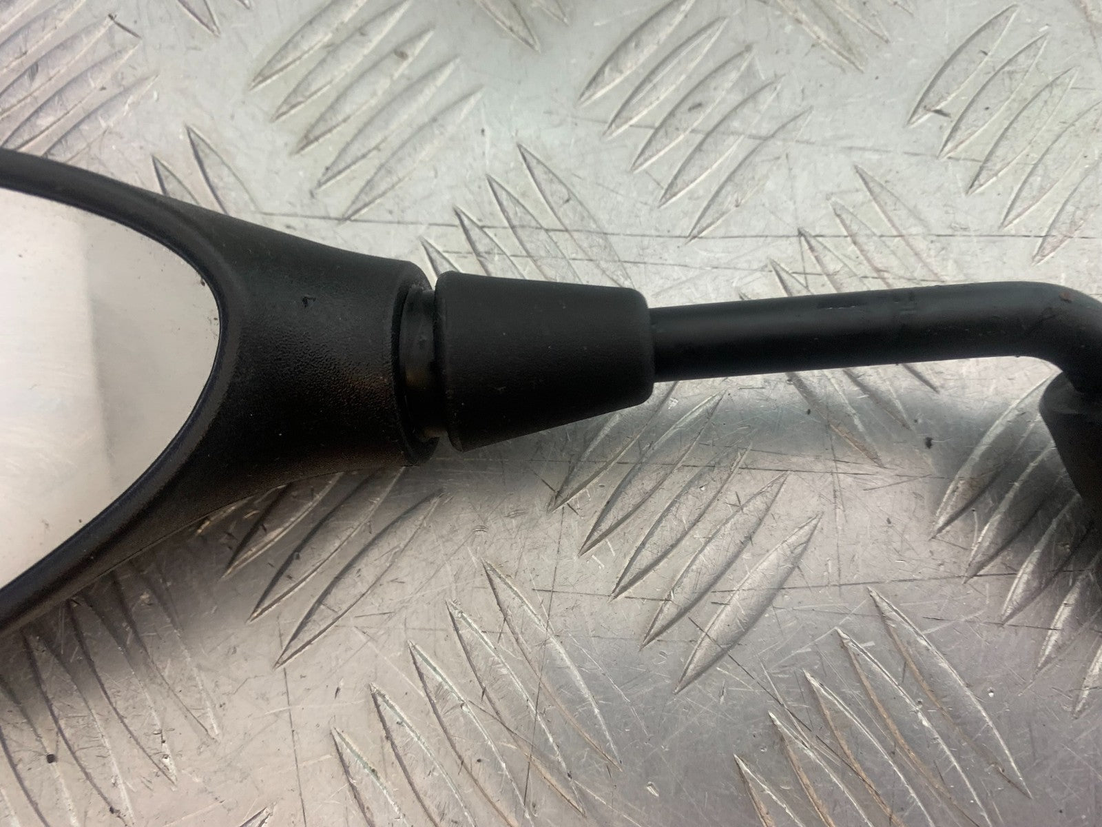 APRILIA SL750 SL 750 SHIVER LEFT MIRROR  YEAR 2008-2016 (CMB1242)