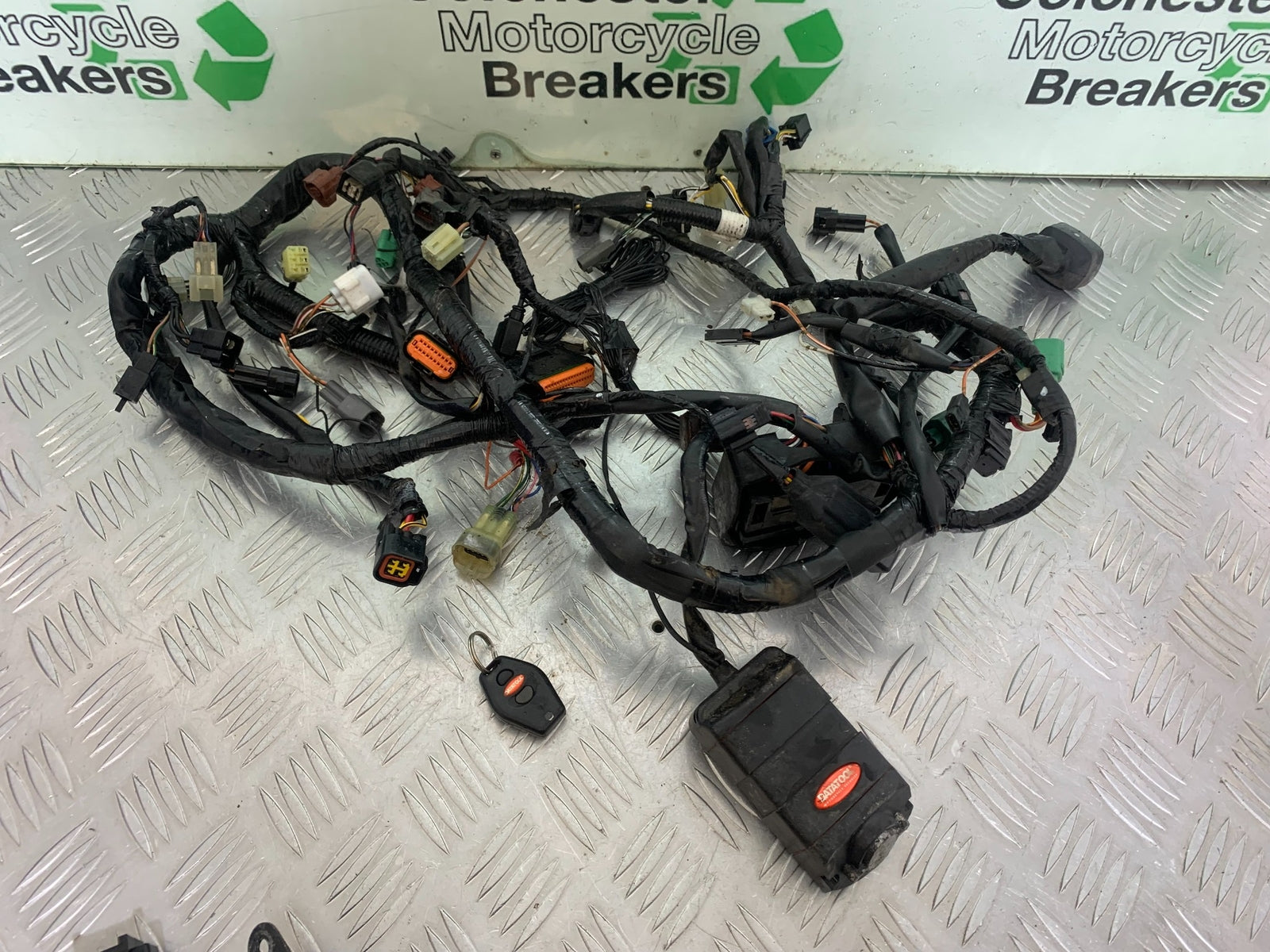 SUZUKI INTRUDER VL800 C800 WIRING LOOM  YEAR 2012-16 (CMB1039)