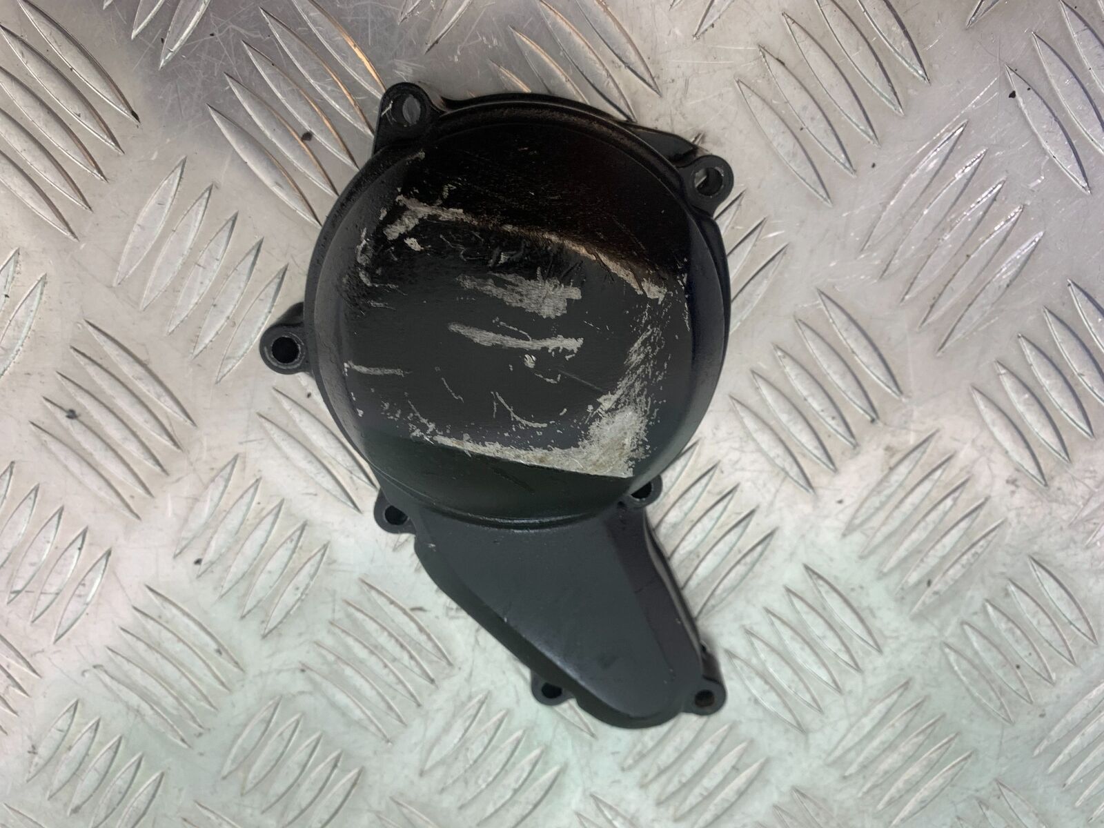 YAMAHA FZS600 FAZER 600 RIGHT ENGINE COVER  YEAR 1998-2001 (STOCK 958)