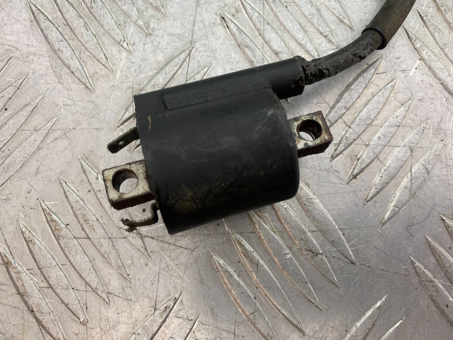 YAMAHA YBR125 CUSTOM COIL AND CAP   YEAR 2008-2016 (CMB1192)