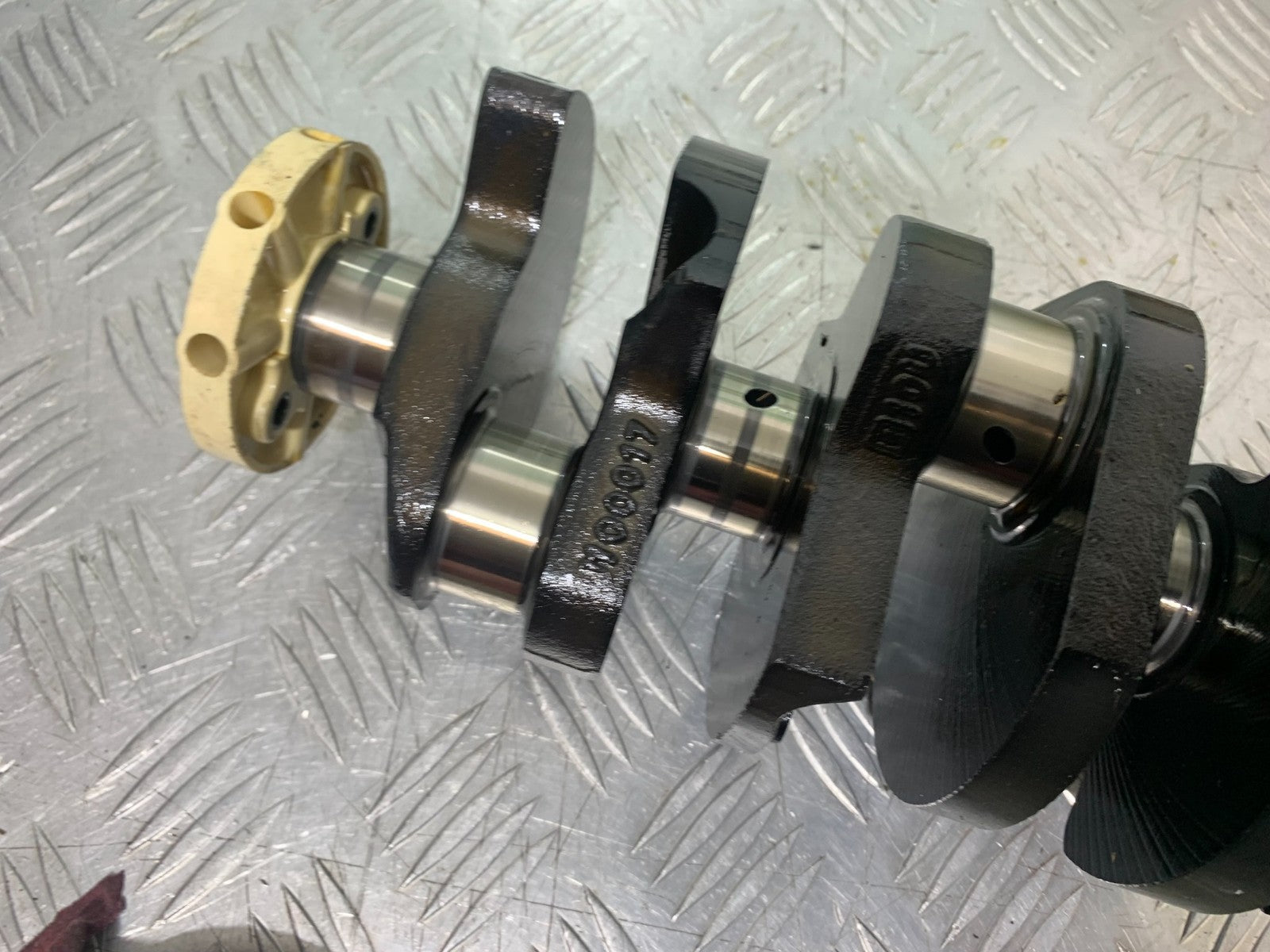TRIUMPH 955I SPRINT RS CRANKSHAFT  YEAR 1999-04