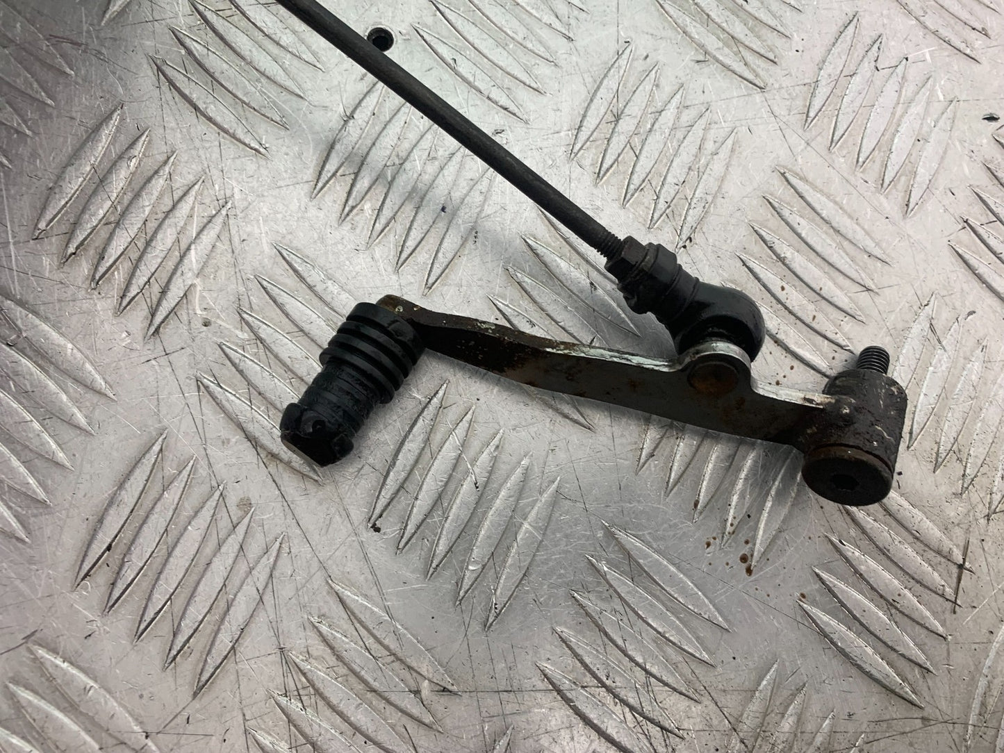 HONDA CB500 F CB500F GEAR LEVER  YEAR 2013-2015  (CMB1235)