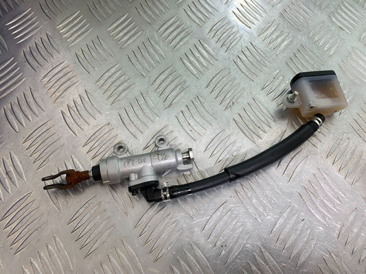 HONDA NTV 650 REVERE REAR BRAKE MASTER CYLINDER  YEAR 1988-1996 (CMB1025))