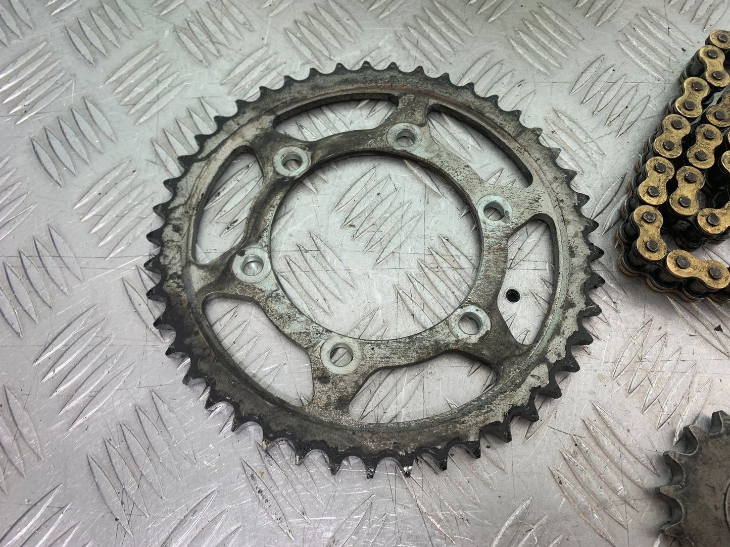 YAMAHA YZF R1 4C8 CHAIN AND SPROCKETS   YEAR 2007-2008 (CMB1237)