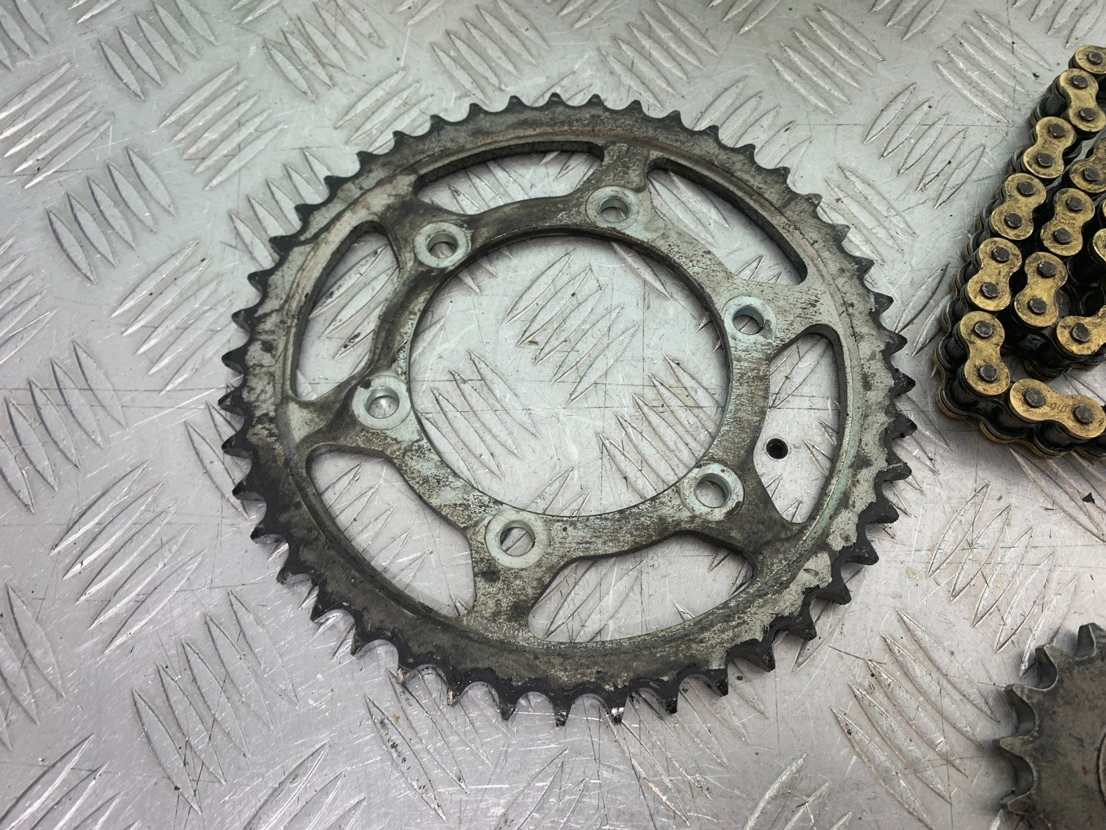 YAMAHA YZF R1 4C8 CHAIN AND SPROCKETS   YEAR 2007-2008 (CMB1237)