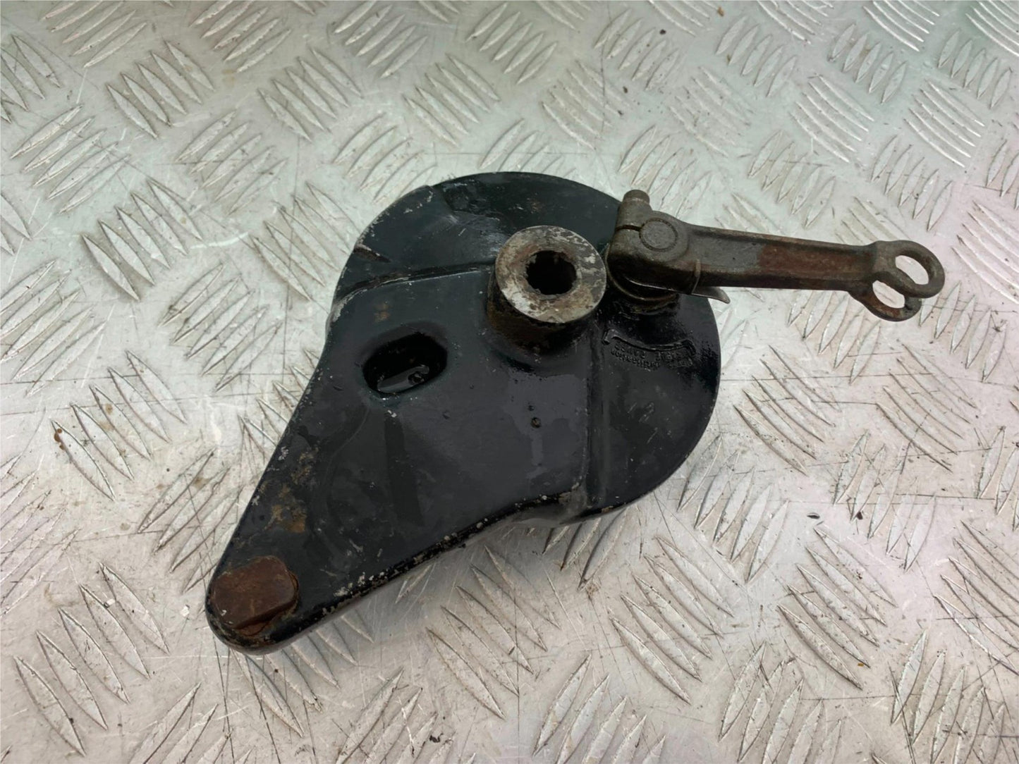 KAWASAKI KLR250 KLR 250 REAR BRAKE HUB YEAR 1984-2001 (CMB1225)