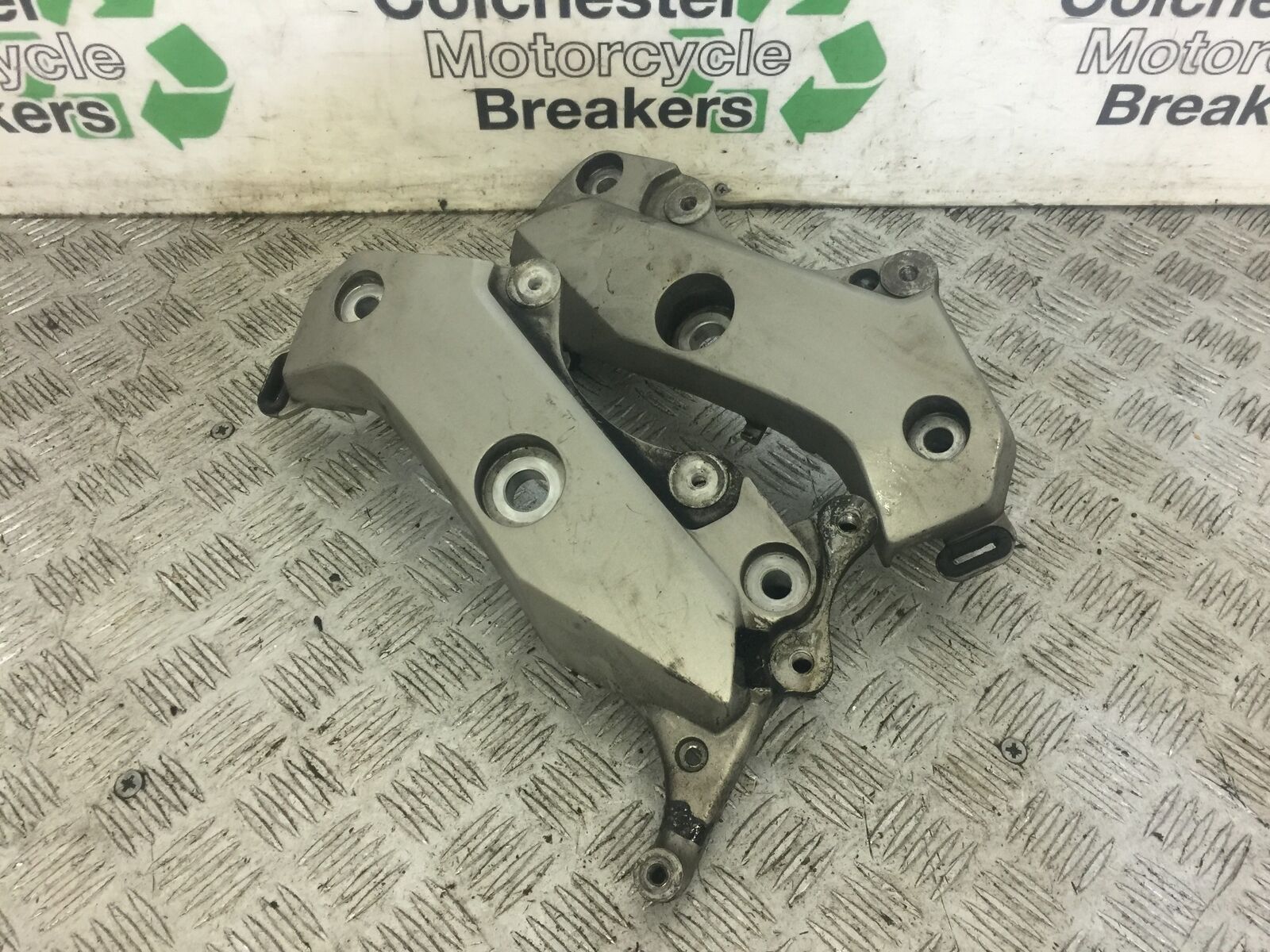 HONDA CB600 CB 600 F-8 HORNET ENGINE BRACKETS  2010 (STOCK 669)